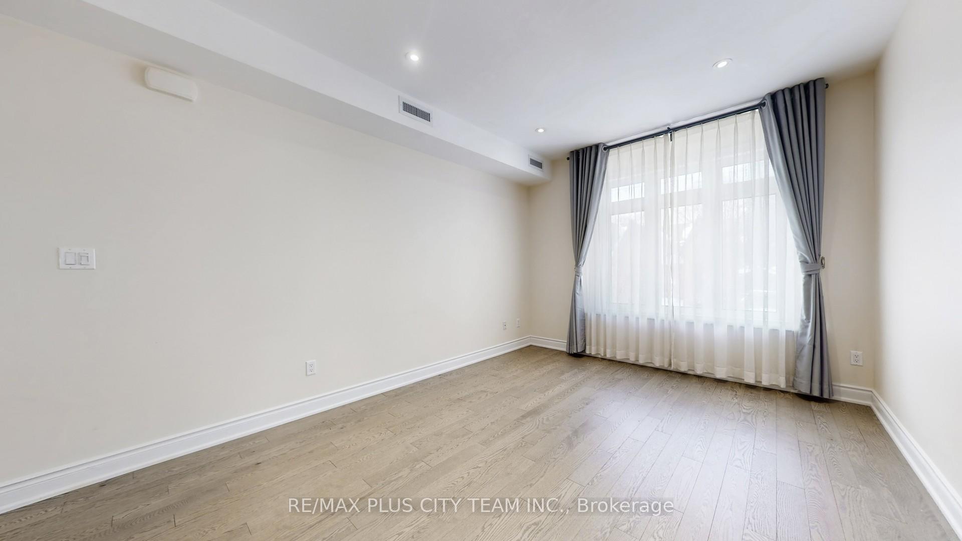 Photo 6 of Unit 2, 381 Ontario Street, Toronto, Moss Park — HOMEH