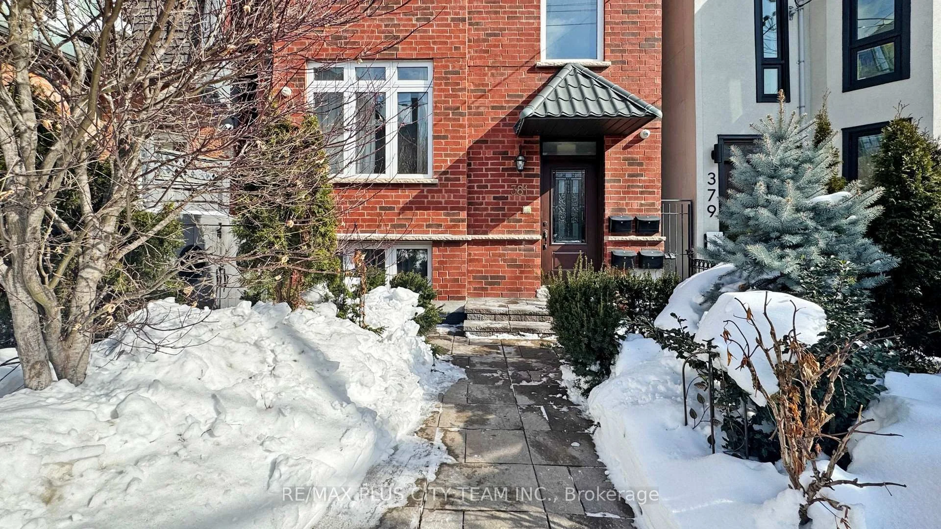 Photo 4 of Unit 2, 381 Ontario Street, Toronto, Moss Park — HOMEH