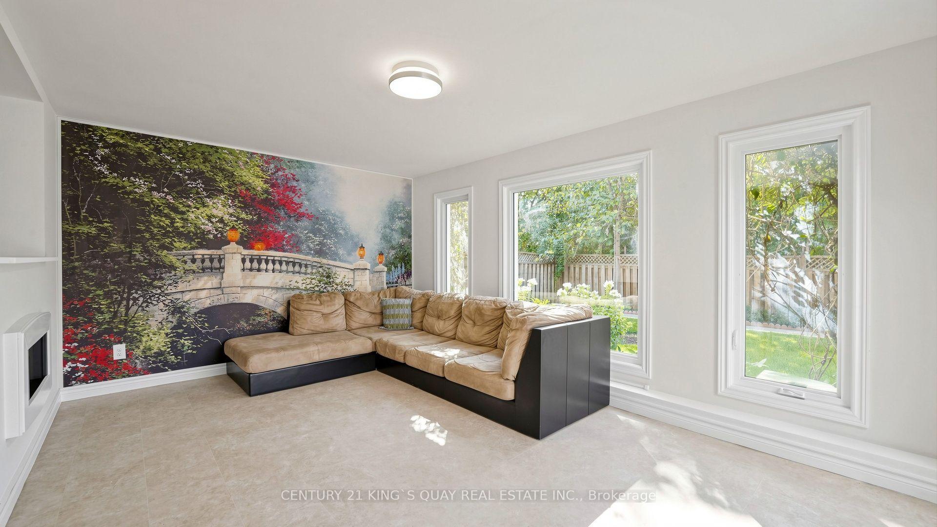 Photo 15 of 4 Carnforth Drive, Markham, Unionville — HOMEH