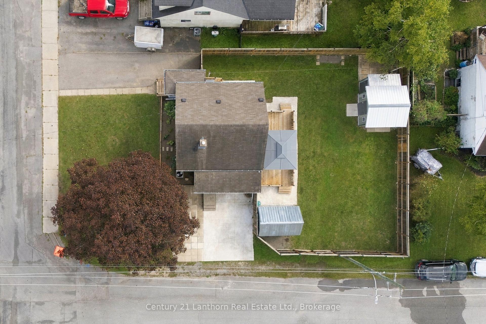 Photo 5 of 106 Humewood Drive, Belleville, Belleville Ward — HOMEH