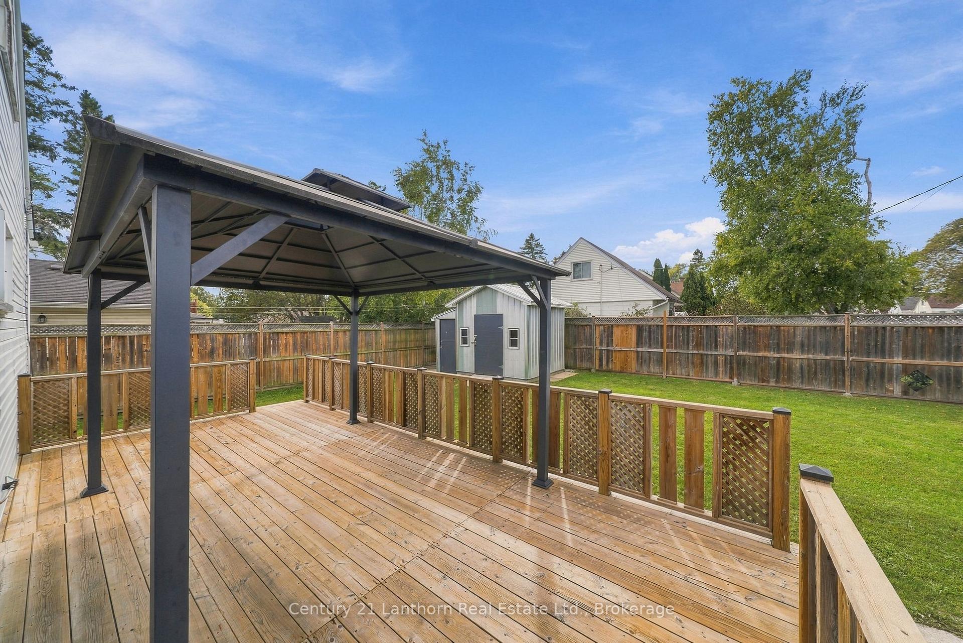Photo 38 of 106 Humewood Drive, Belleville, Belleville Ward — HOMEH