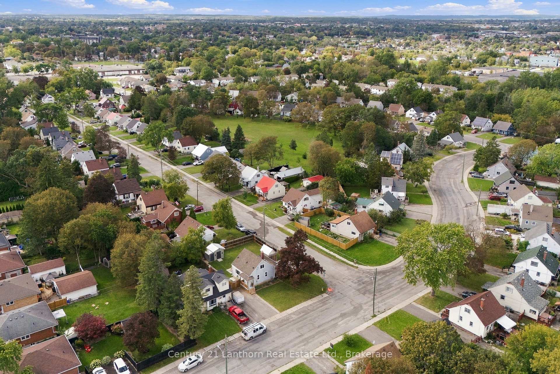 Photo 56 of 106 Humewood Drive, Belleville, Belleville Ward — HOMEH