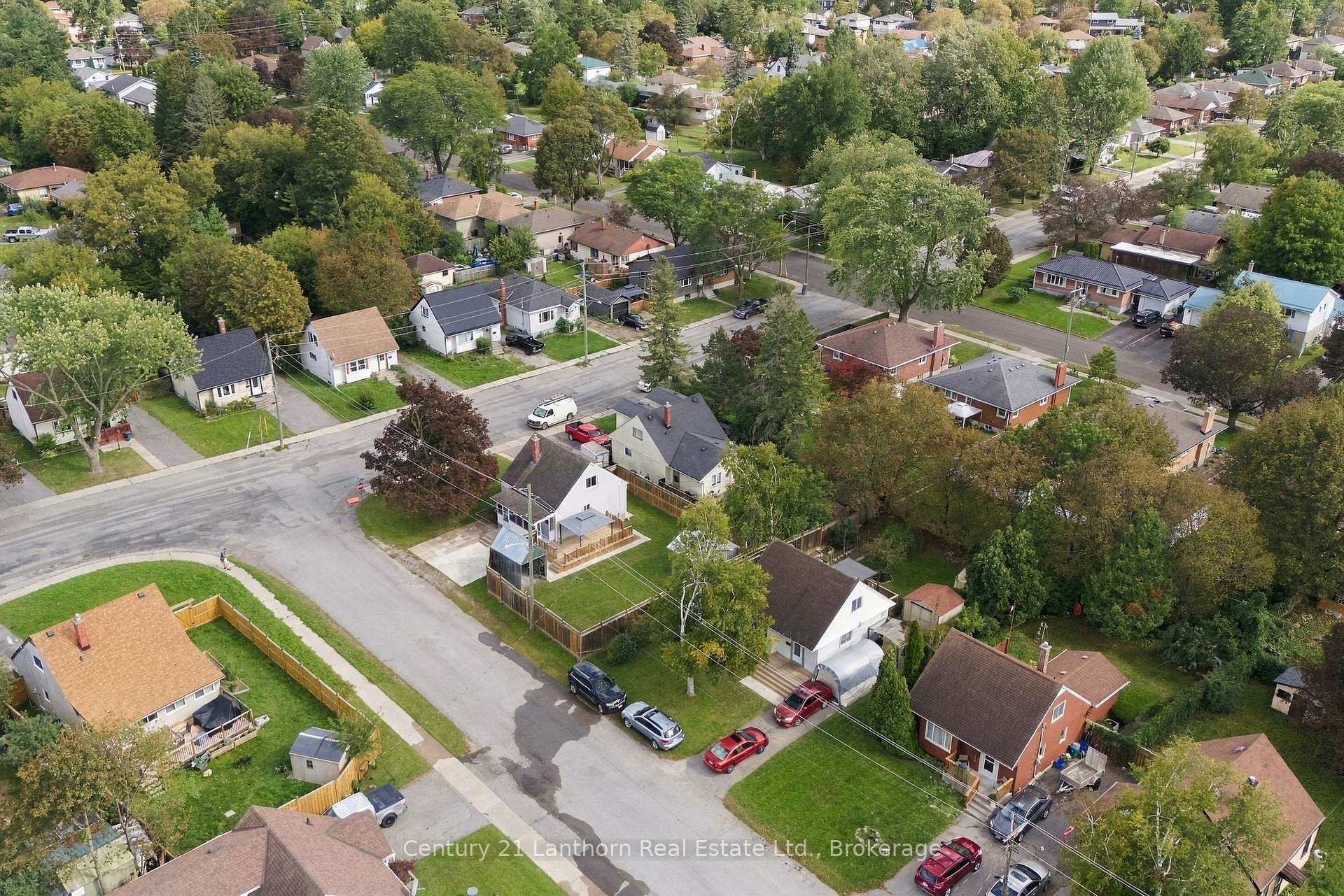 Photo 59 of 106 Humewood Drive, Belleville, Belleville Ward — HOMEH
