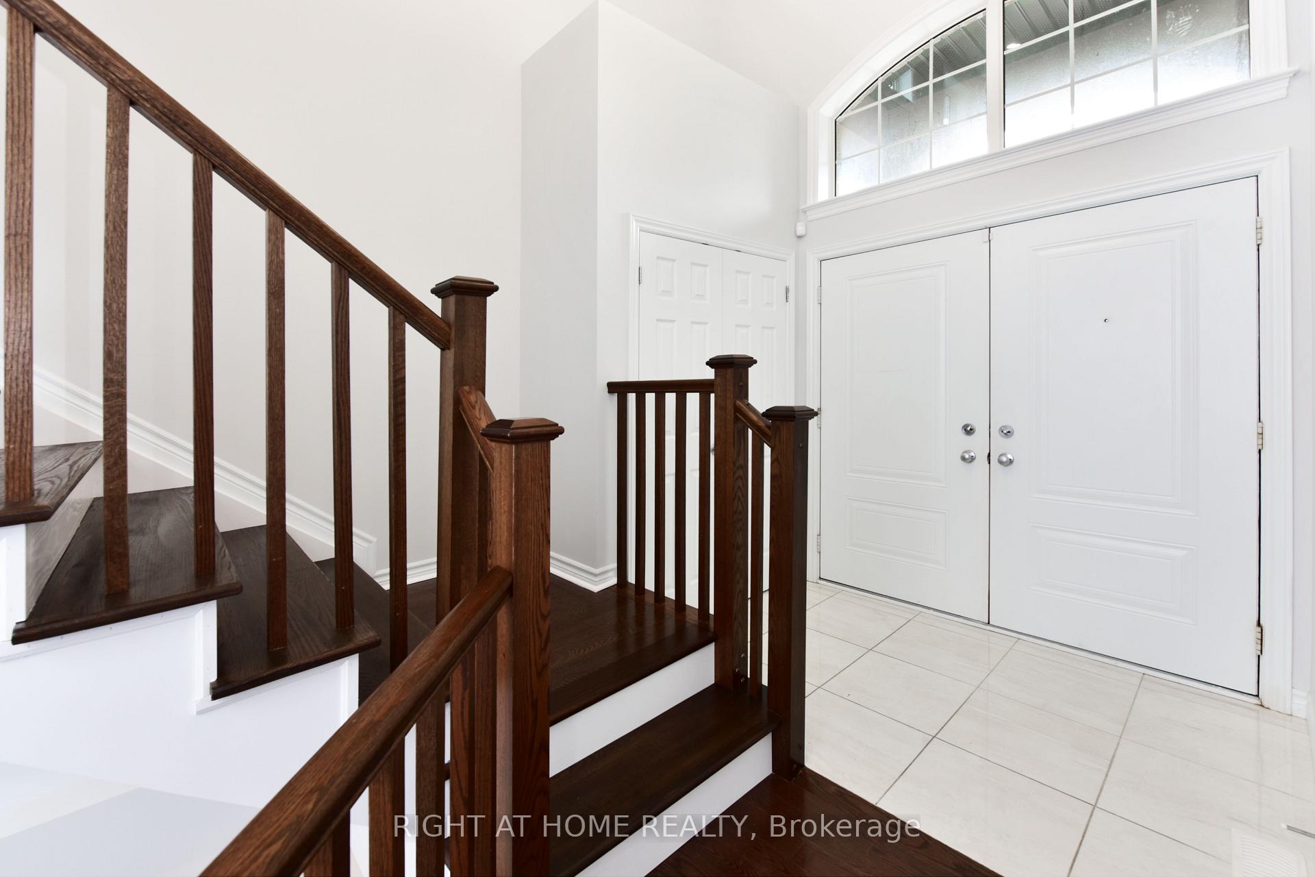 Photo 4 of 504 Breccia Heights, Ottawa, Kanata - Kanata Lakes/Heritage Hills — HOMEH