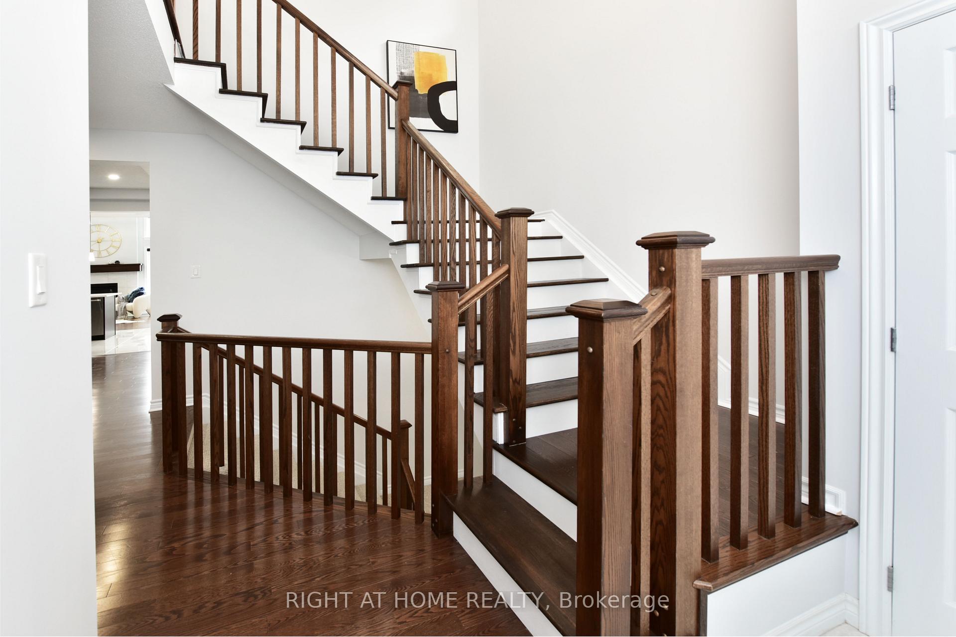 Photo 5 of 504 Breccia Heights, Ottawa, Kanata - Kanata Lakes/Heritage Hills — HOMEH
