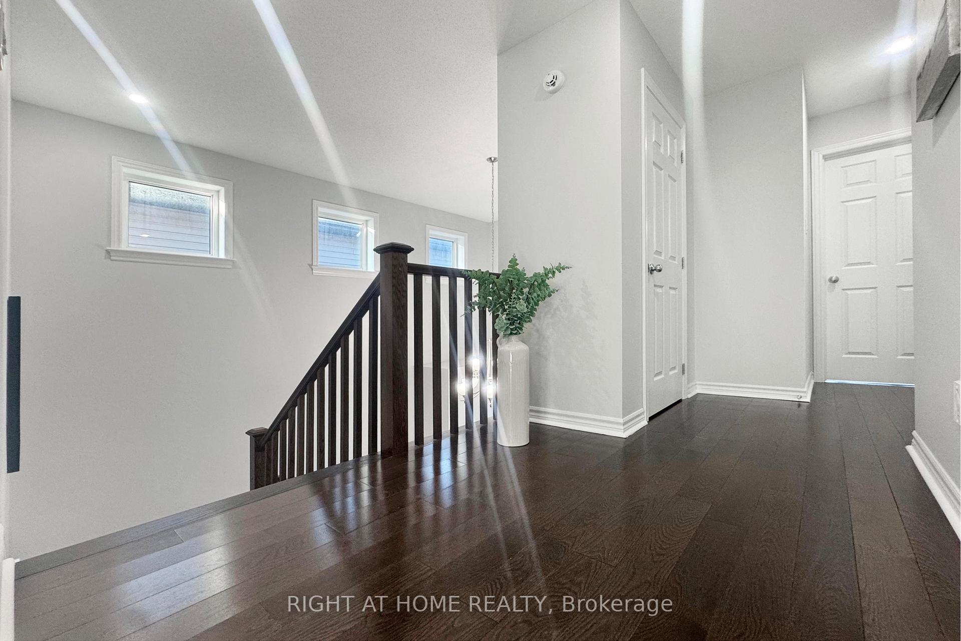 Photo 26 of 504 Breccia Heights, Ottawa, Kanata - Kanata Lakes/Heritage Hills — HOMEH