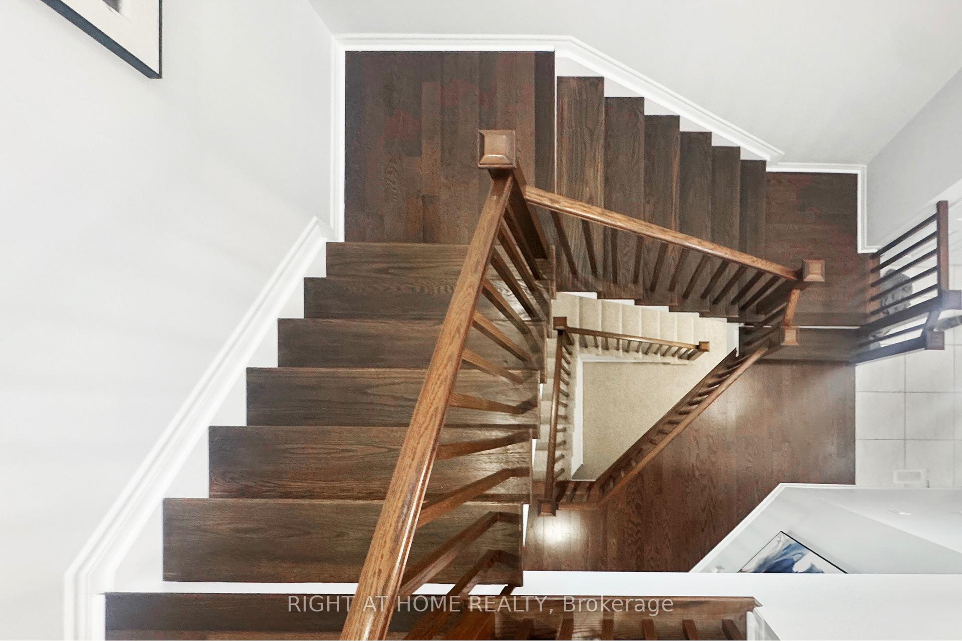 Photo 27 of 504 Breccia Heights, Ottawa, Kanata - Kanata Lakes/Heritage Hills — HOMEH