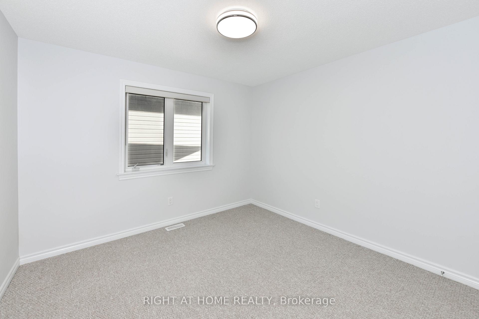 Photo 36 of 504 Breccia Heights, Ottawa, Kanata - Kanata Lakes/Heritage Hills — HOMEH