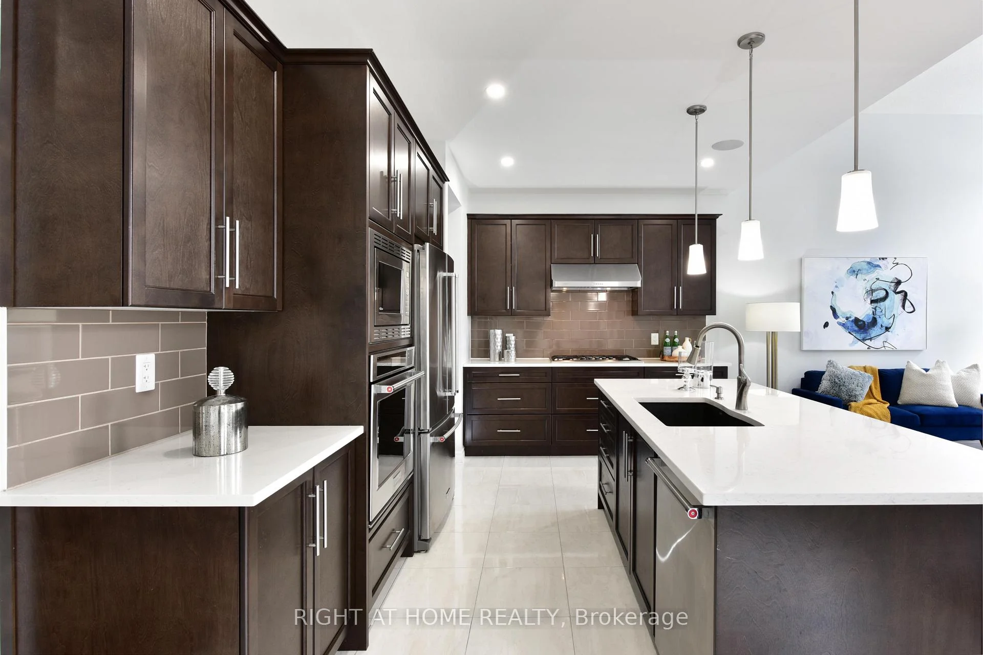 Photo 18 of 504 Breccia Heights, Ottawa, Kanata - Kanata Lakes/Heritage Hills — HOMEH