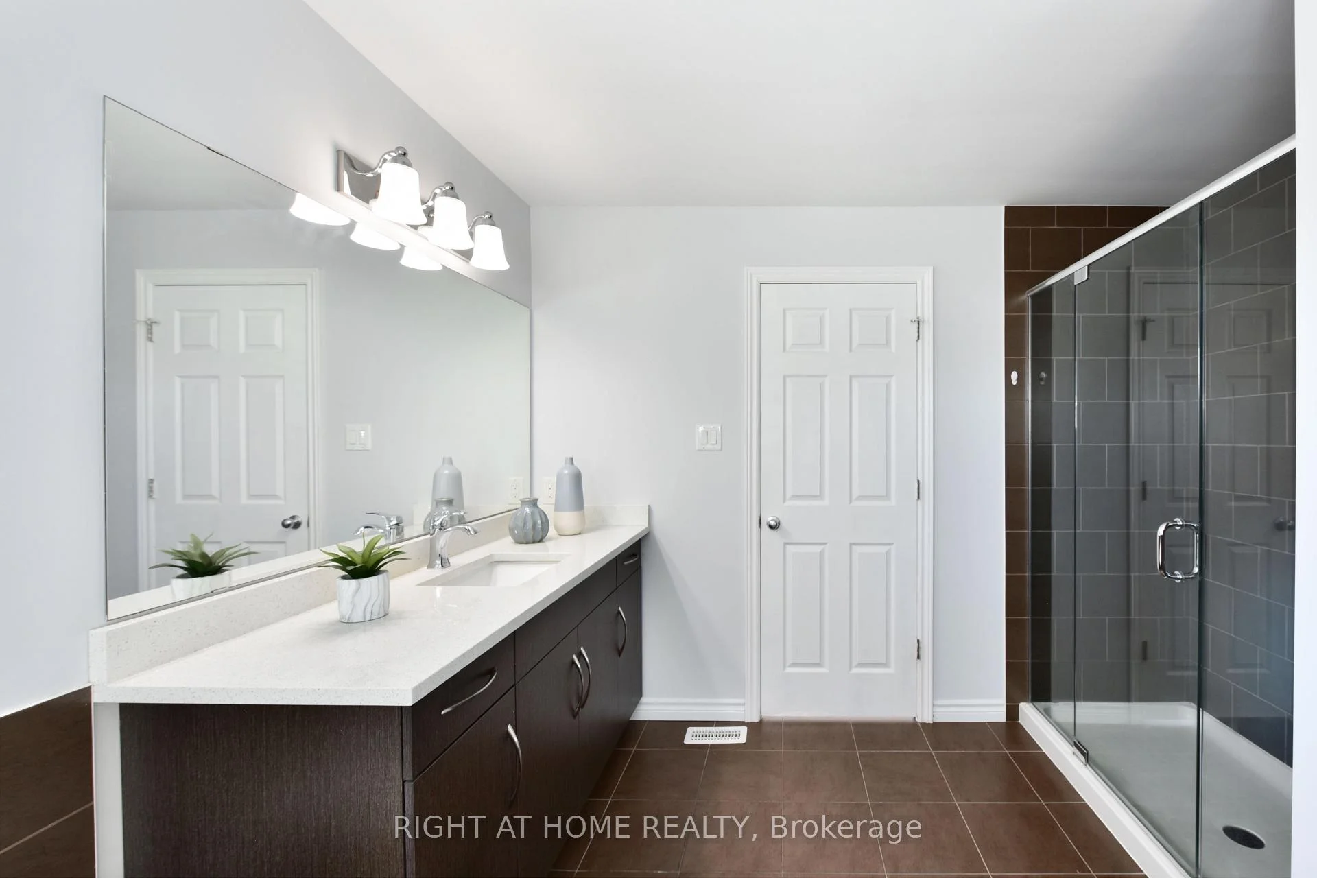 Photo 31 of 504 Breccia Heights, Ottawa, Kanata - Kanata Lakes/Heritage Hills — HOMEH