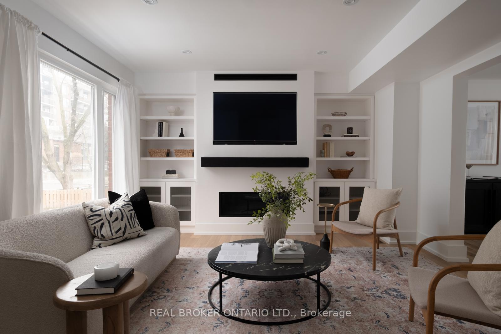 Photo 3 of 276 Gowan Avenue, Toronto, Danforth Village-East York — HOMEH
