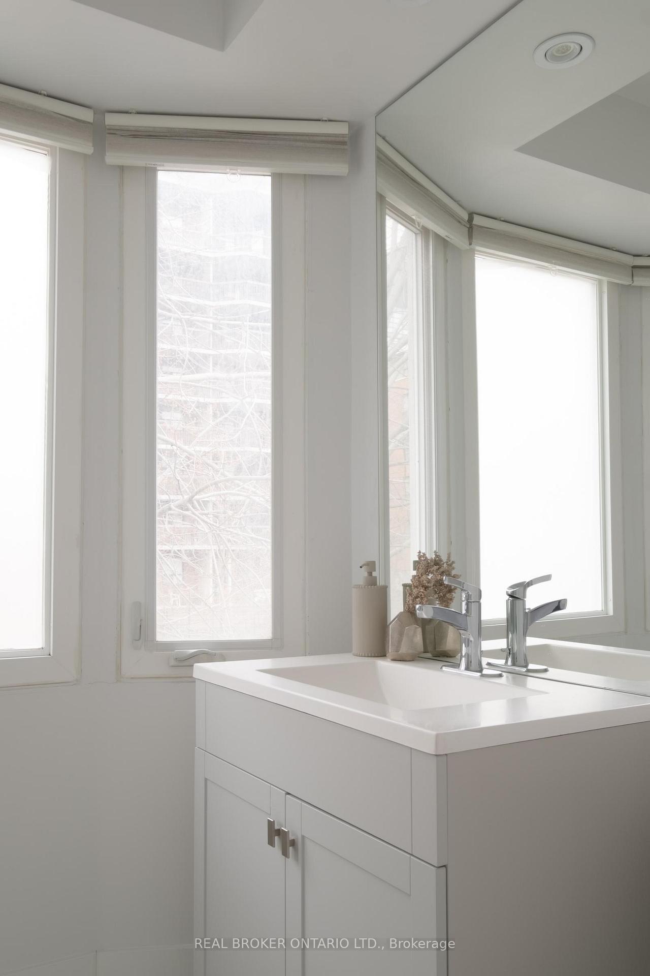 Photo 36 of 276 Gowan Avenue, Toronto, Danforth Village-East York — HOMEH