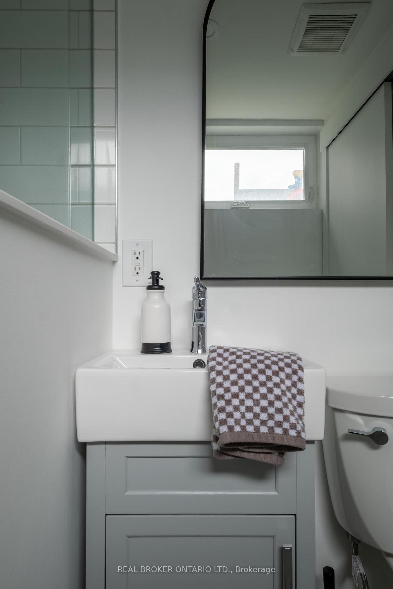 Photo 45 of 276 Gowan Avenue, Toronto, Danforth Village-East York — HOMEH
