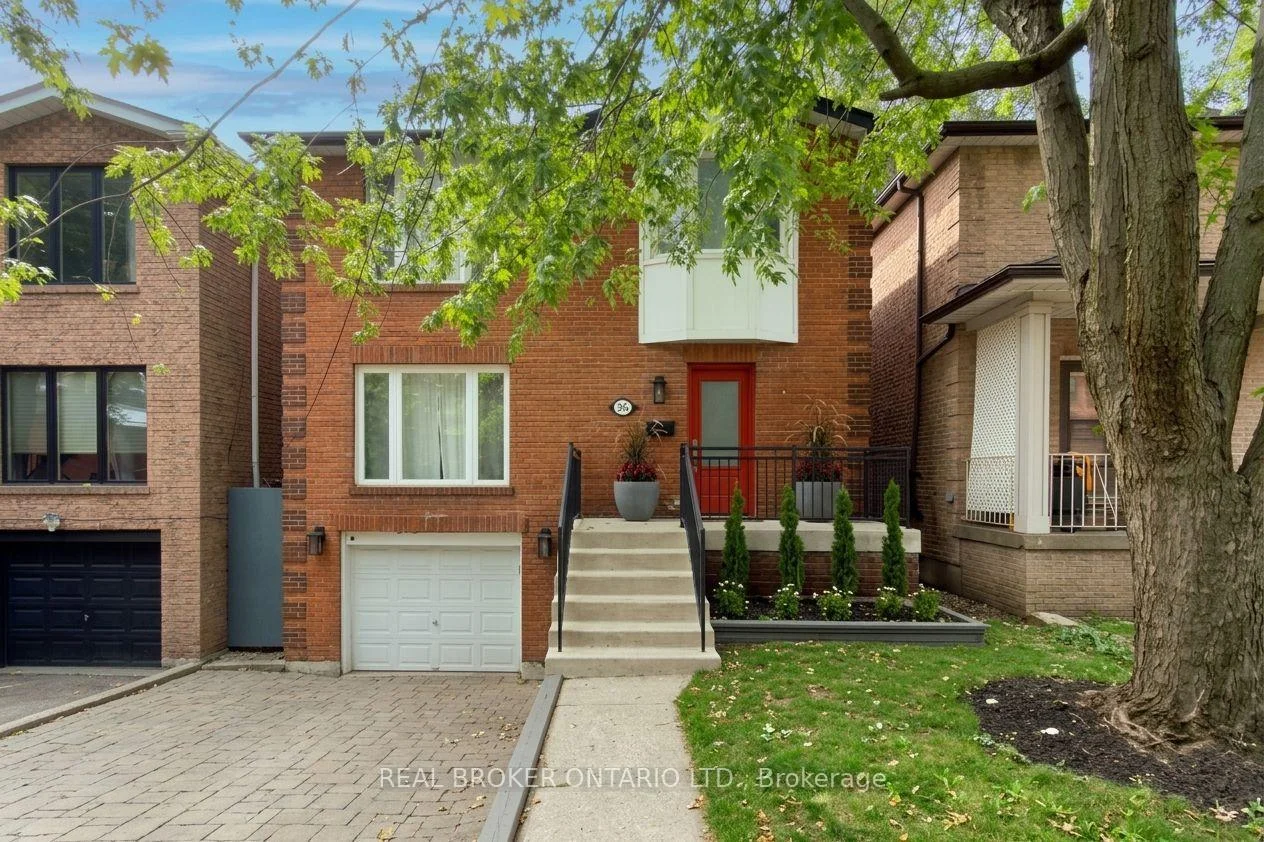 Photo of 276 Gowan Avenue