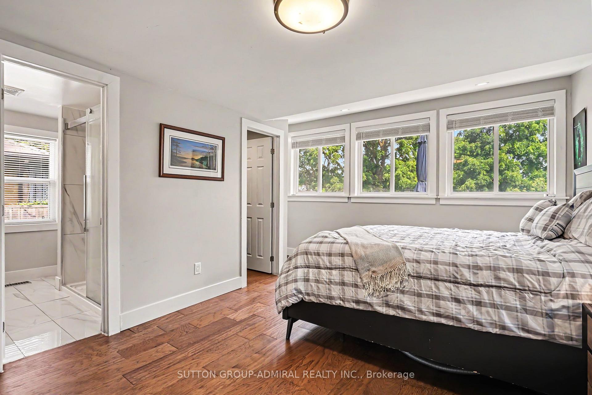 Photo 10 of 406 Stirling Avenue S, Kitchener, Southdale — HOMEH