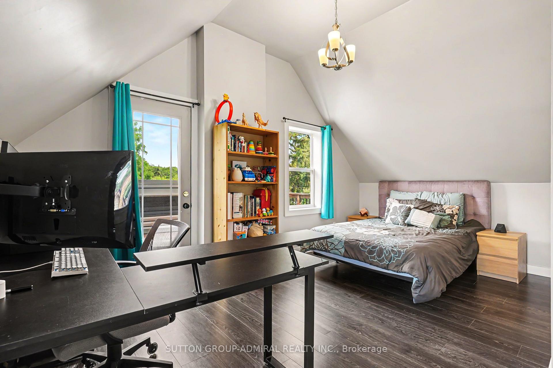 Photo 12 of 406 Stirling Avenue S, Kitchener, Southdale — HOMEH
