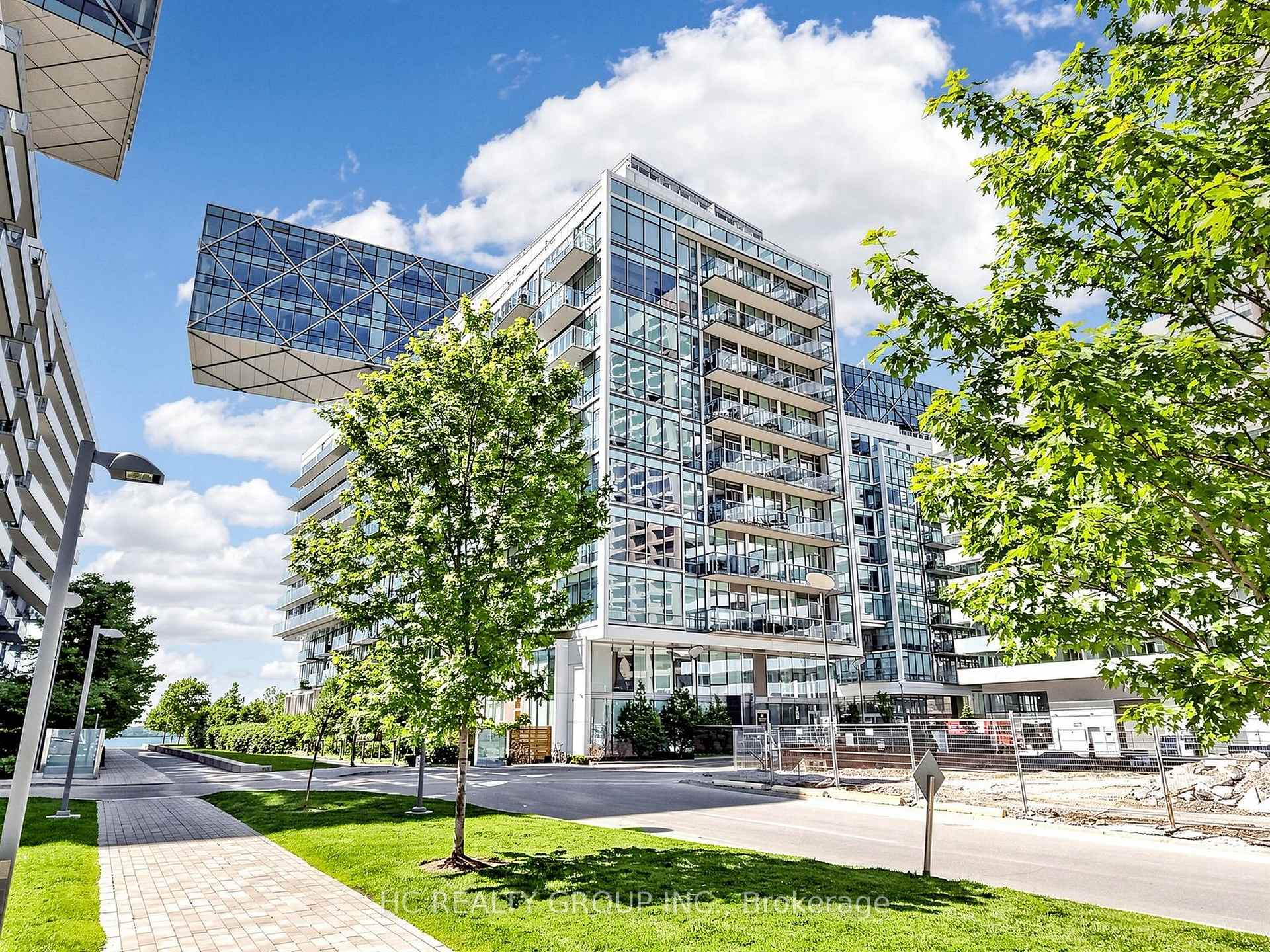 Photo of Unit 602, 29 Queens Quay E
