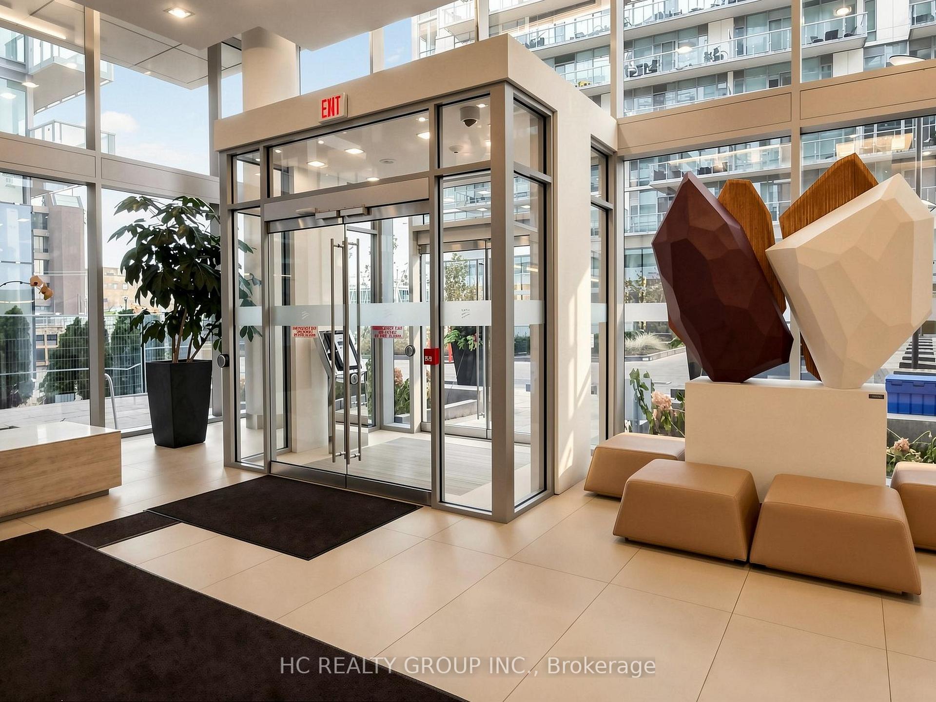Photo 6 of Unit 602, 29 Queens Quay E, Toronto, Waterfront Communities — HOMEH