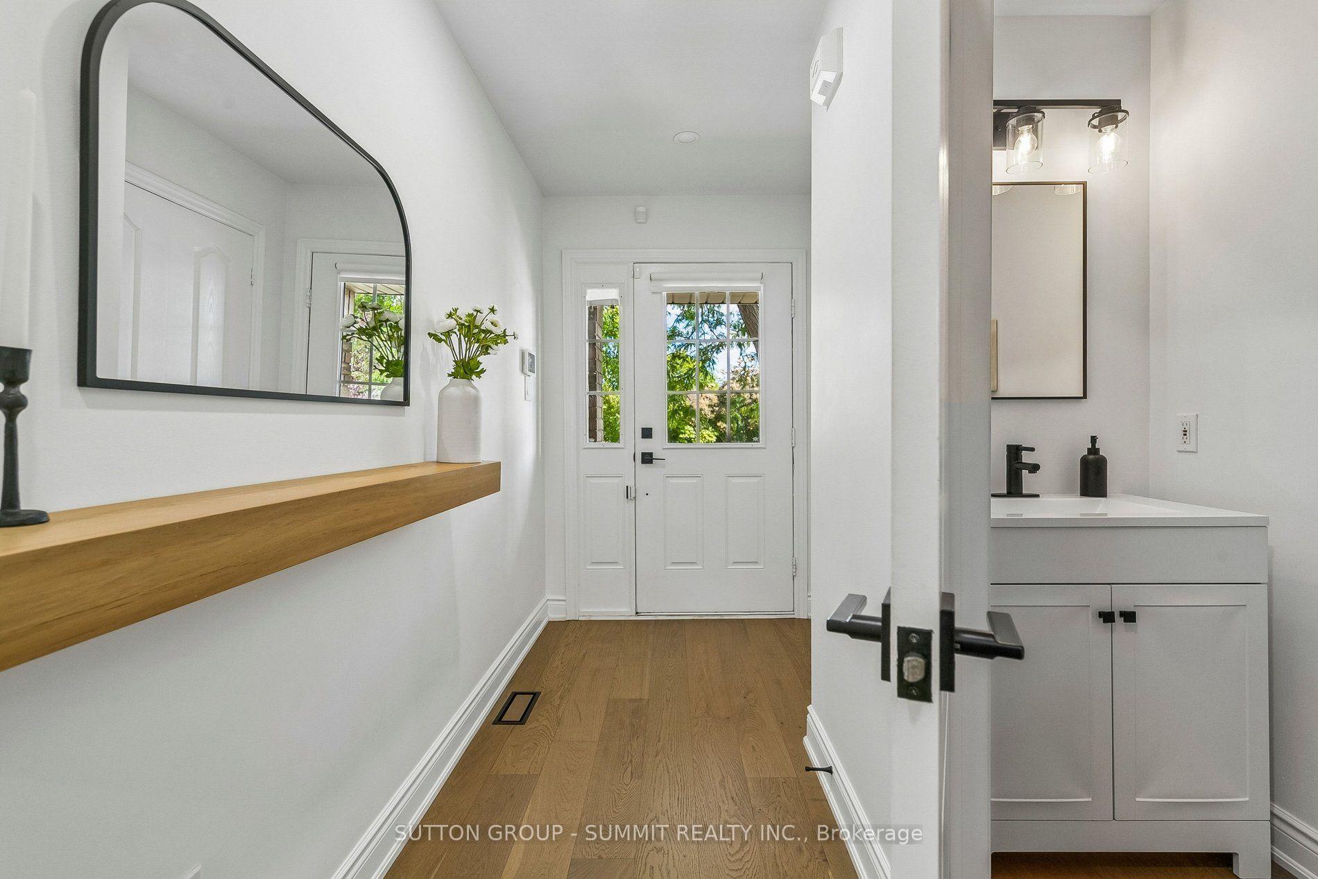 Photo 8 of 1257 Westview Terrace, Oakville, West Oak Trails — HOMEH