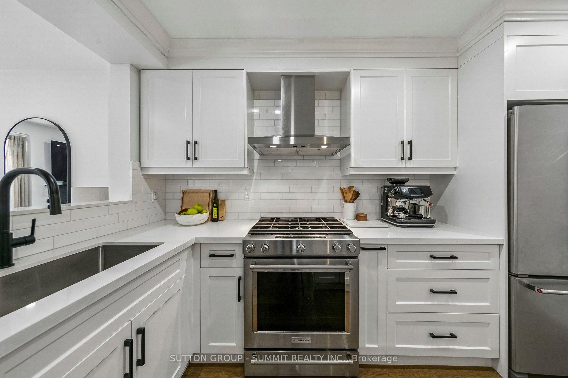 Photo 18 of 1257 Westview Terrace, Oakville, West Oak Trails — HOMEH