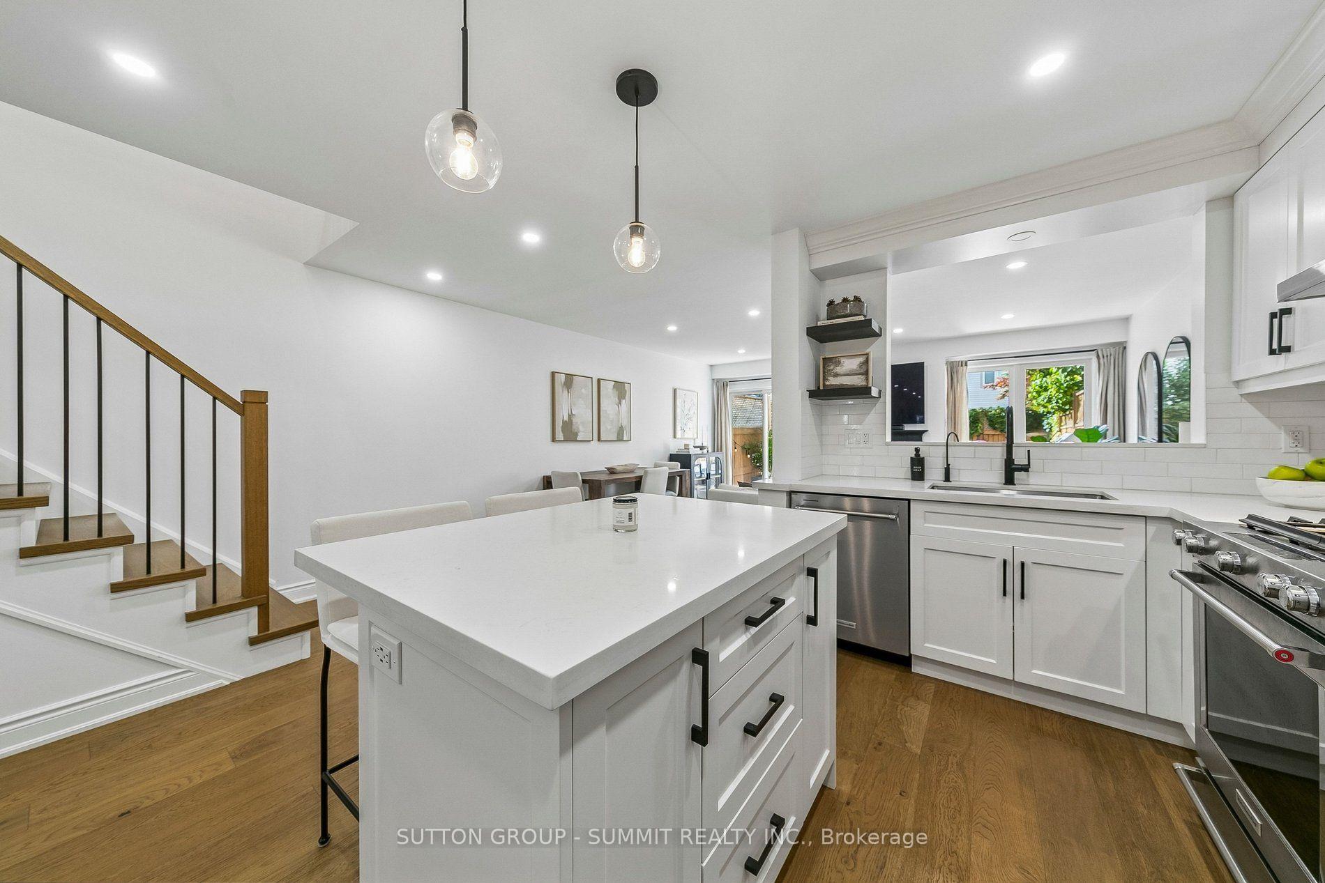 Photo 21 of 1257 Westview Terrace, Oakville, West Oak Trails — HOMEH