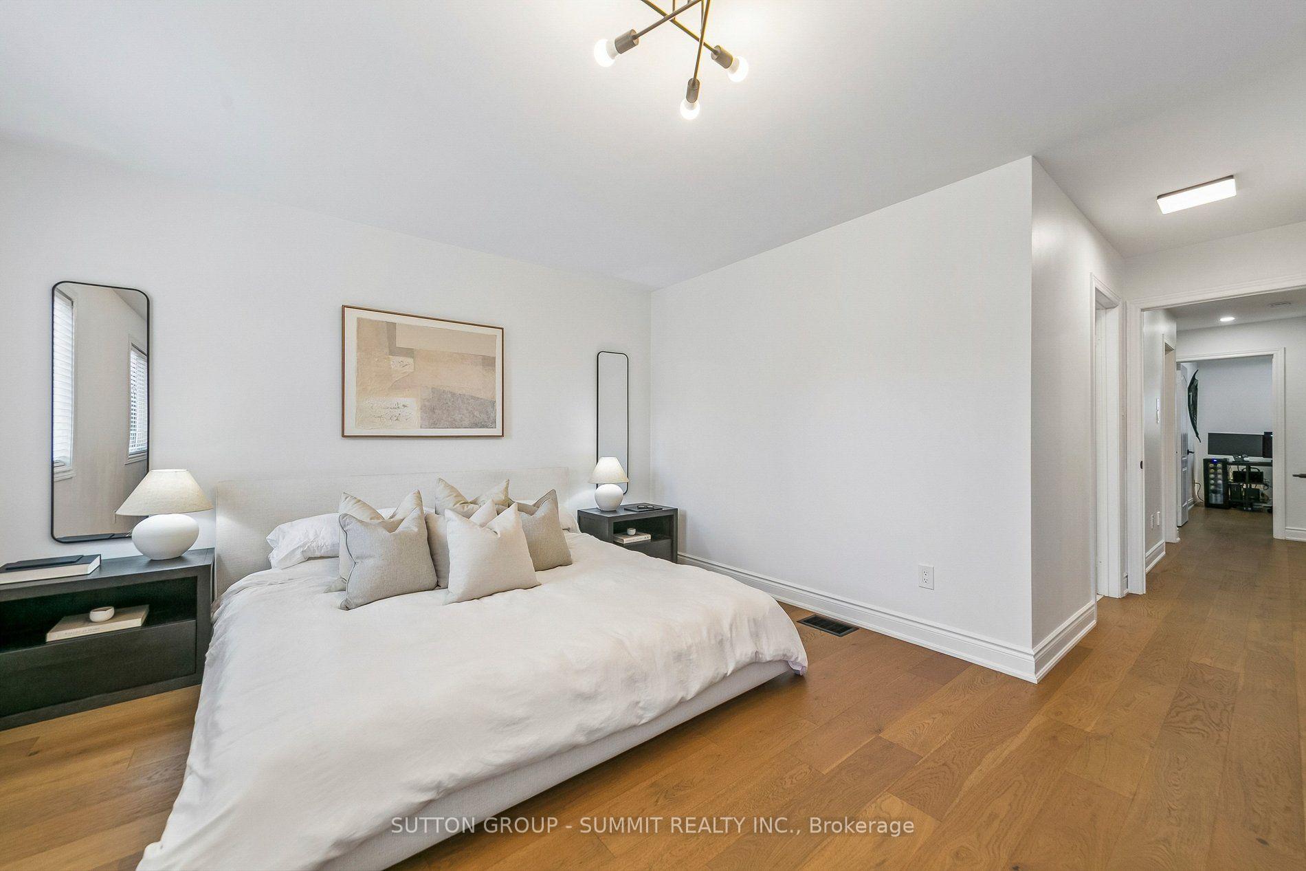 Photo 24 of 1257 Westview Terrace, Oakville, West Oak Trails — HOMEH