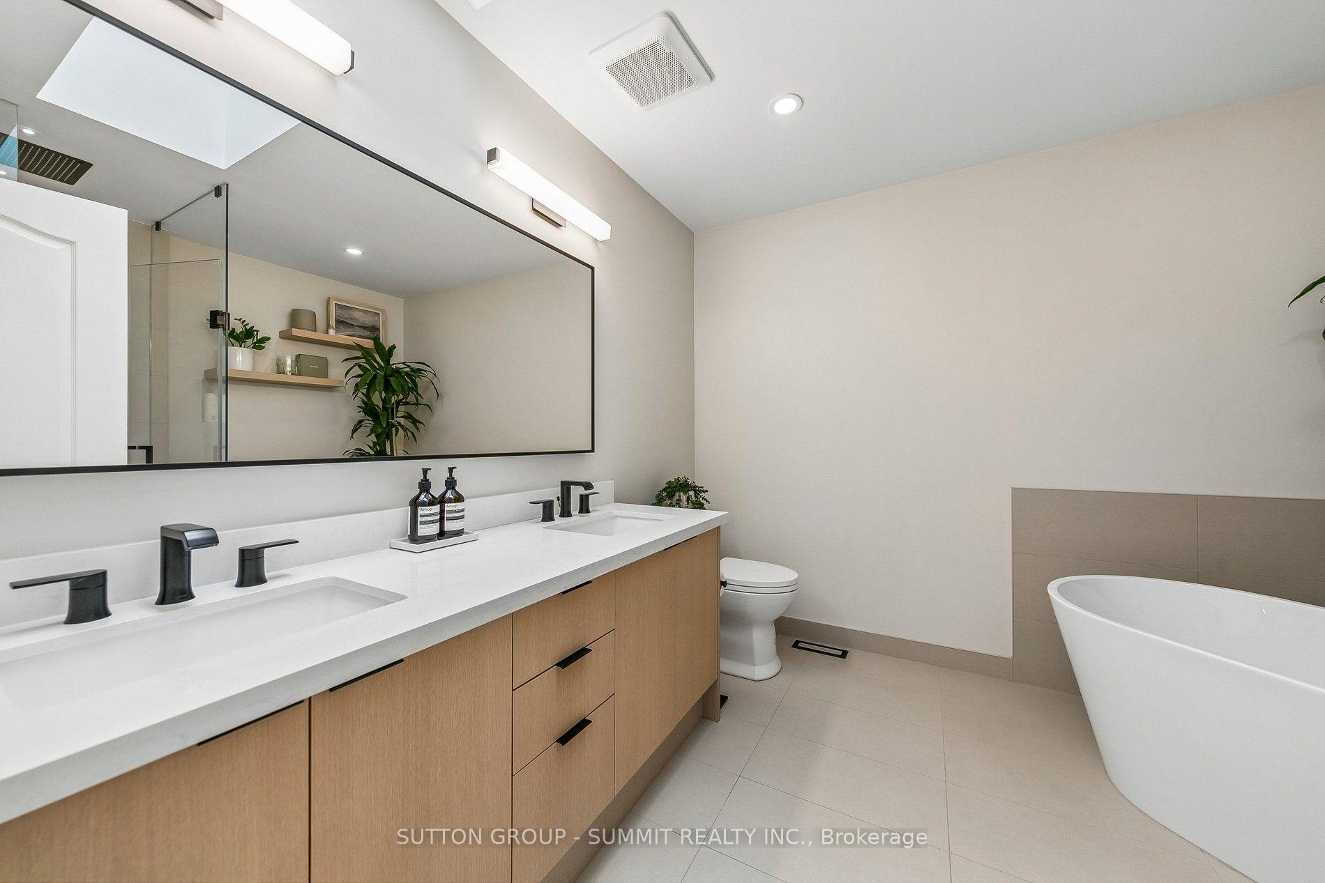 Photo 27 of 1257 Westview Terrace, Oakville, West Oak Trails — HOMEH