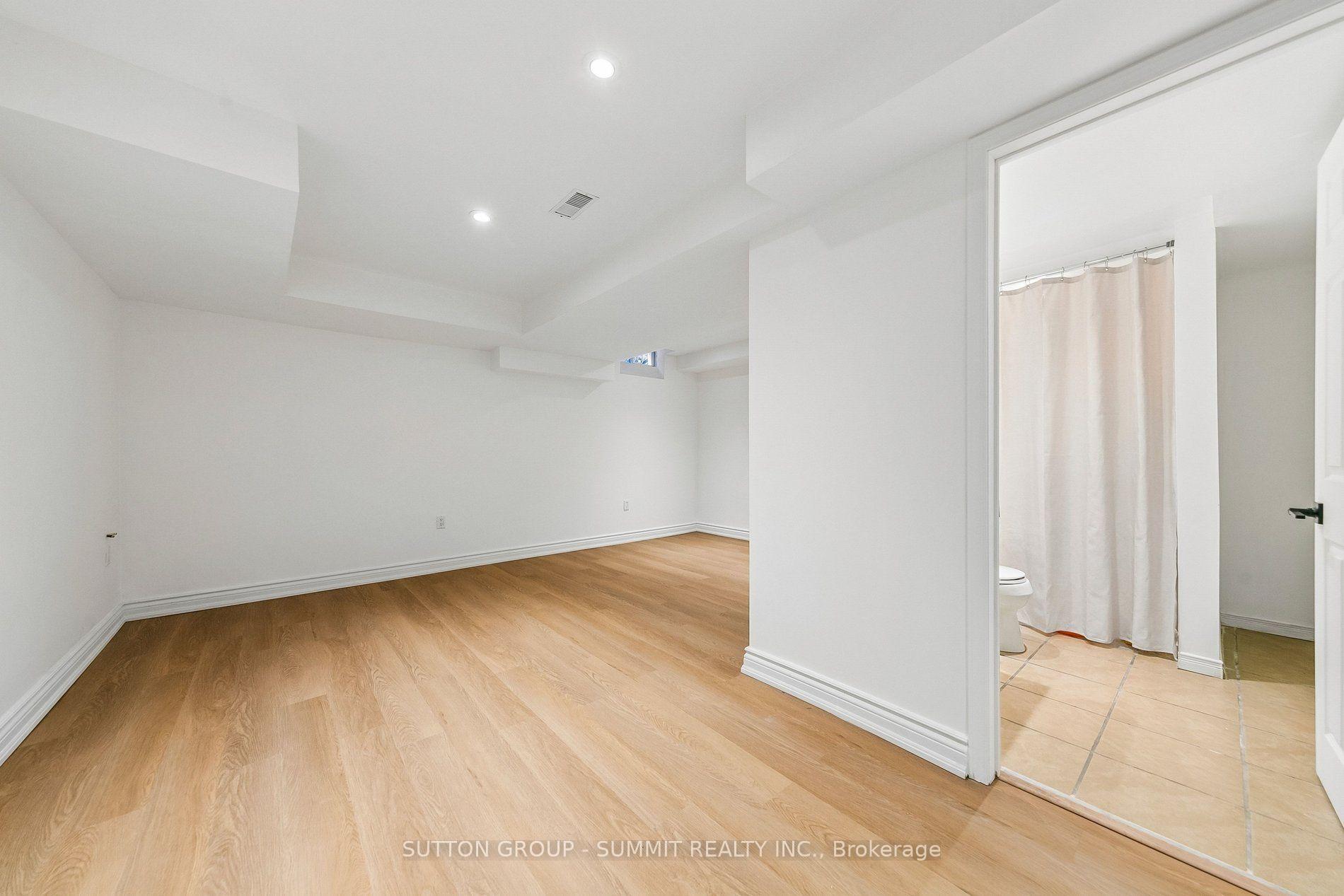 Photo 38 of 1257 Westview Terrace, Oakville, West Oak Trails — HOMEH