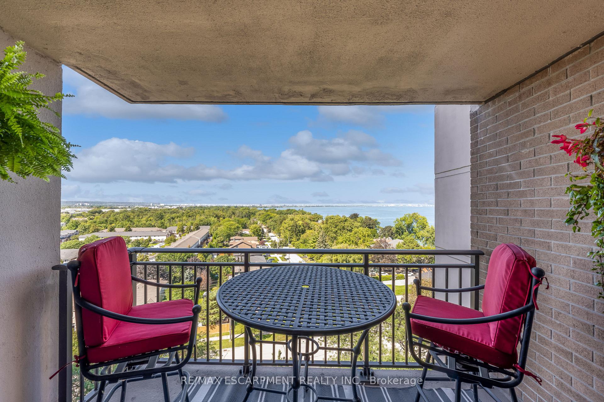 Photo 18 of Unit 1118, 500 Green Road, Hamilton, Lakeshore — HOMEH