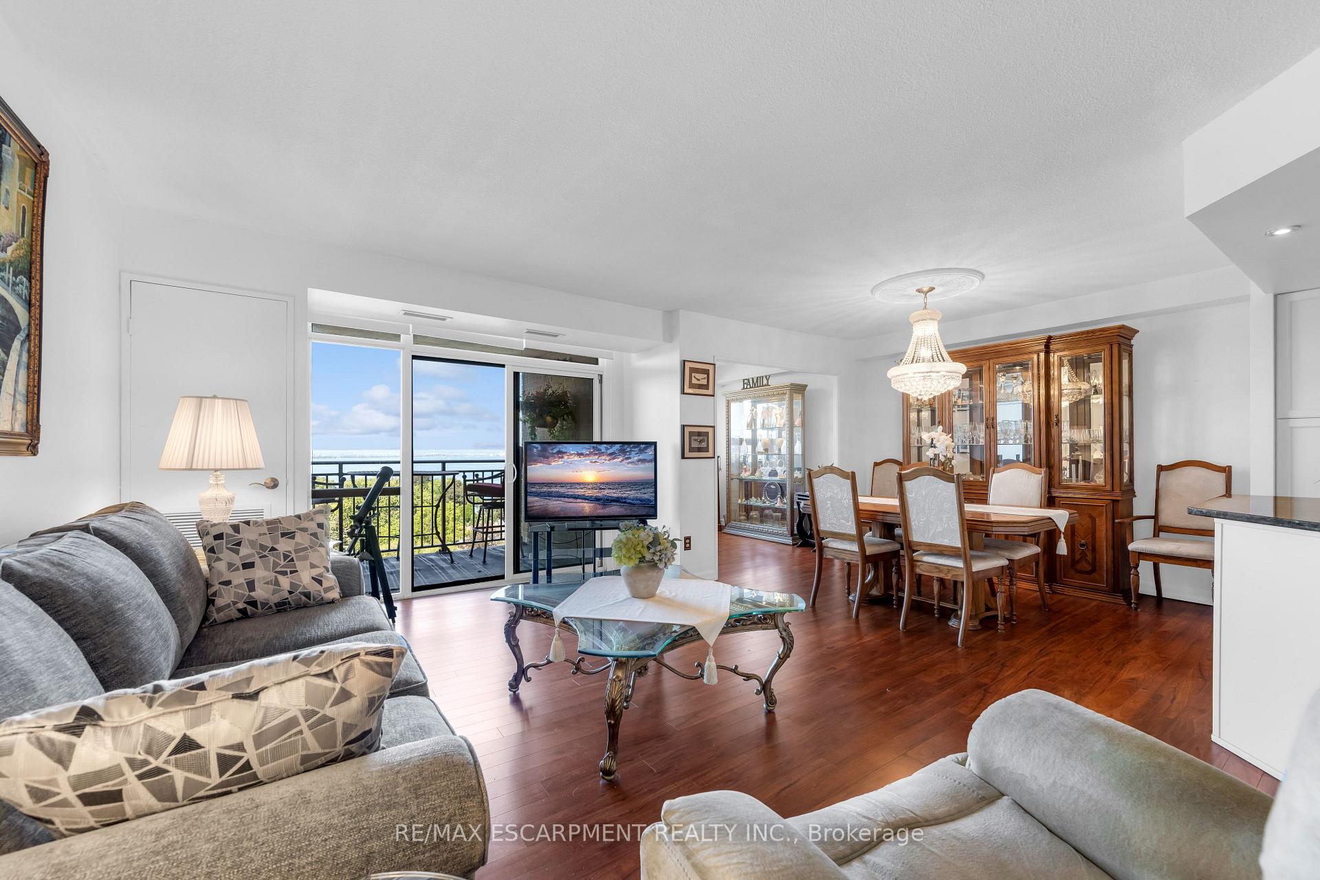 Photo 21 of Unit 1118, 500 Green Road, Hamilton, Lakeshore — HOMEH