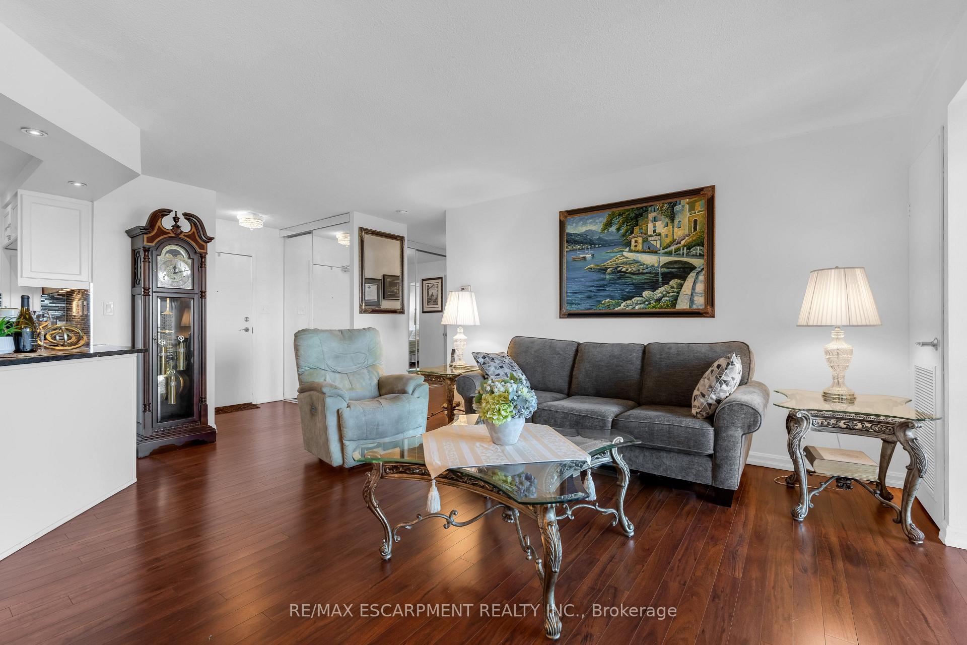 Photo 22 of Unit 1118, 500 Green Road, Hamilton, Lakeshore — HOMEH
