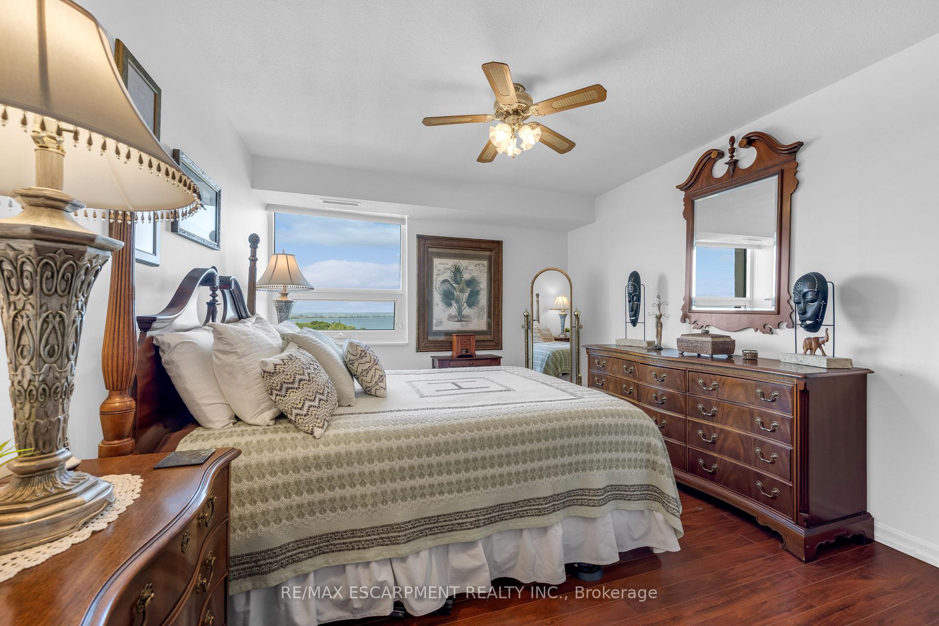 Photo 24 of Unit 1118, 500 Green Road, Hamilton, Lakeshore — HOMEH
