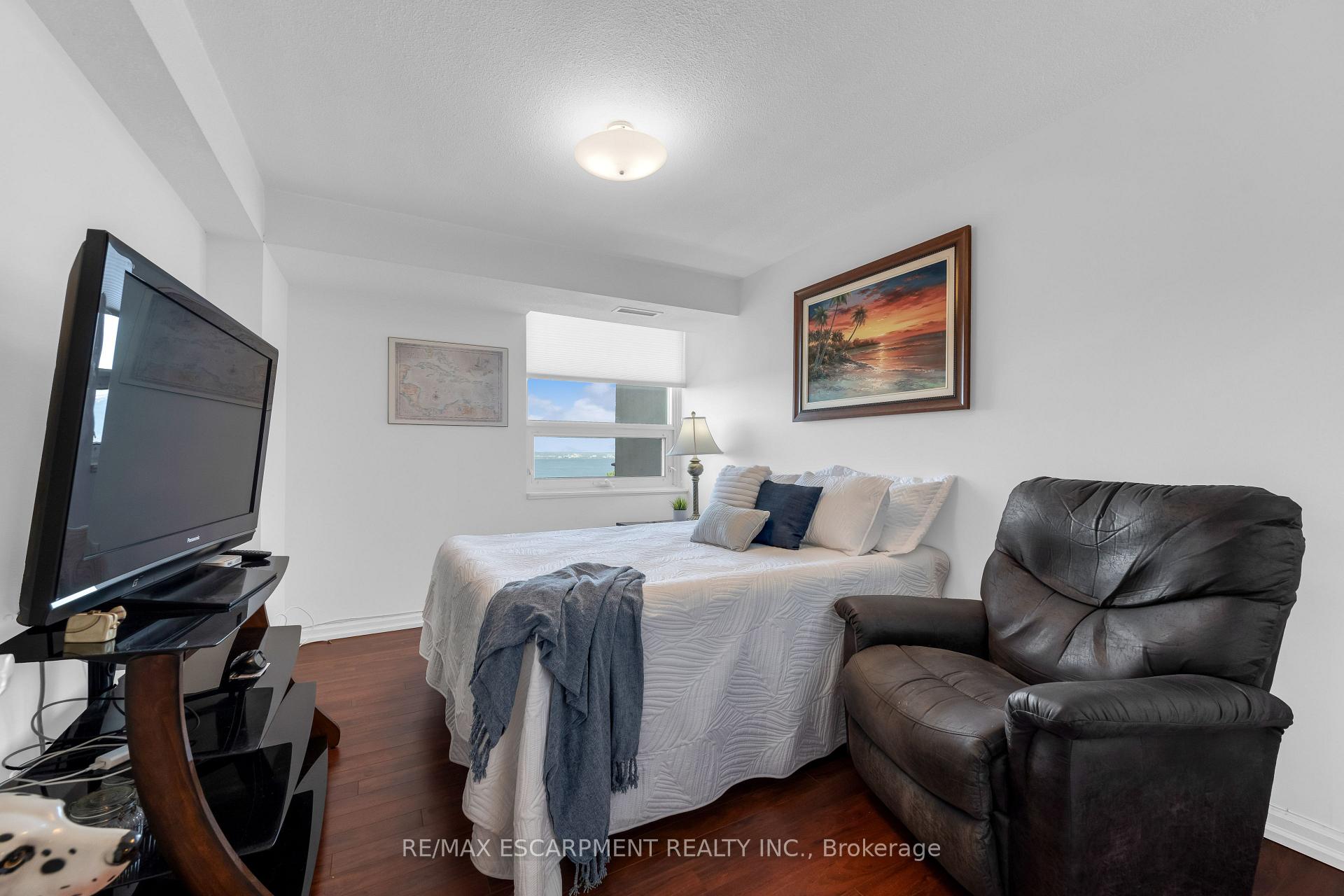 Photo 29 of Unit 1118, 500 Green Road, Hamilton, Lakeshore — HOMEH