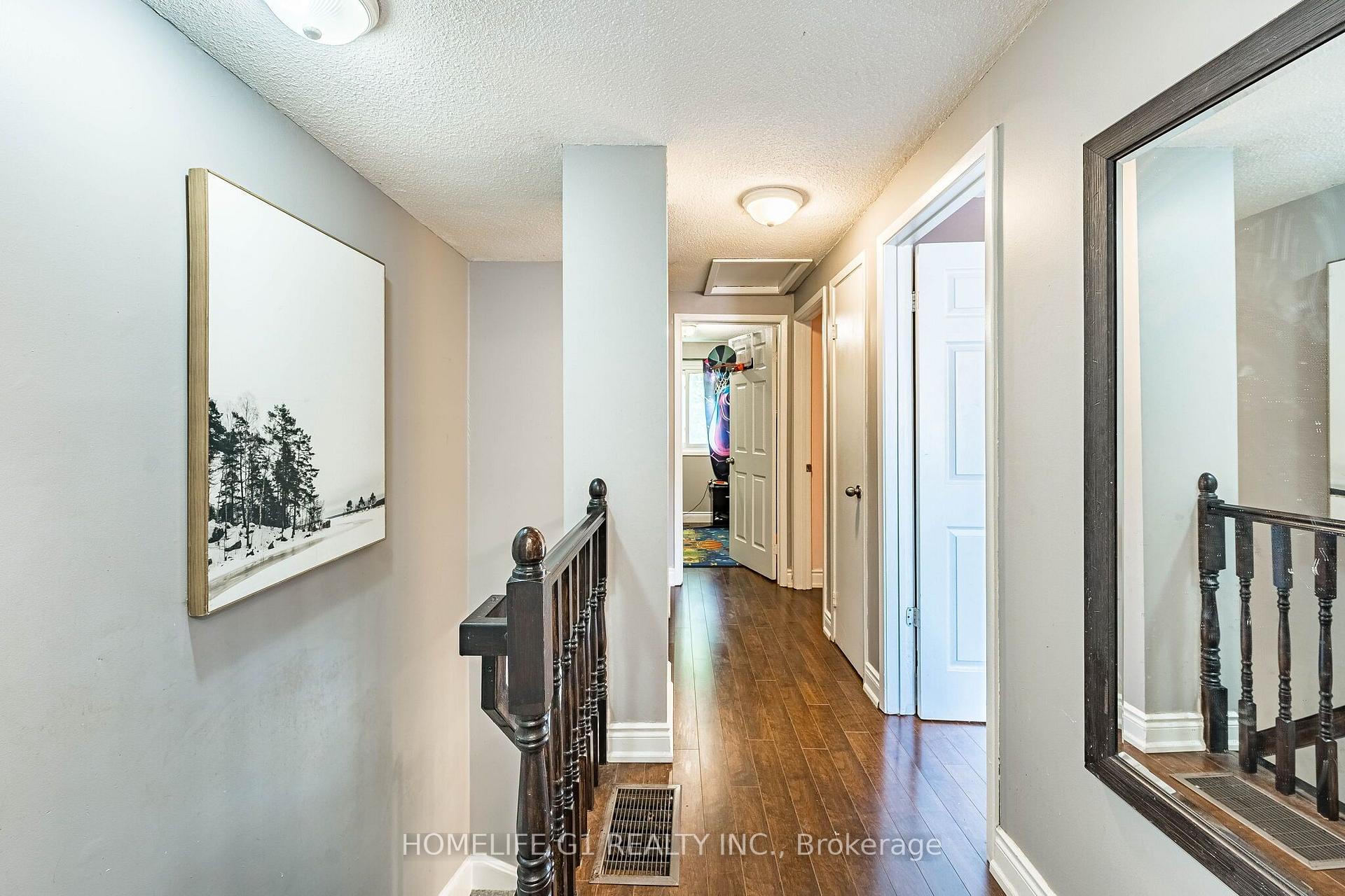 Photo 16 of 48 Thatcher Court, Brampton, Heart Lake West — HOMEH