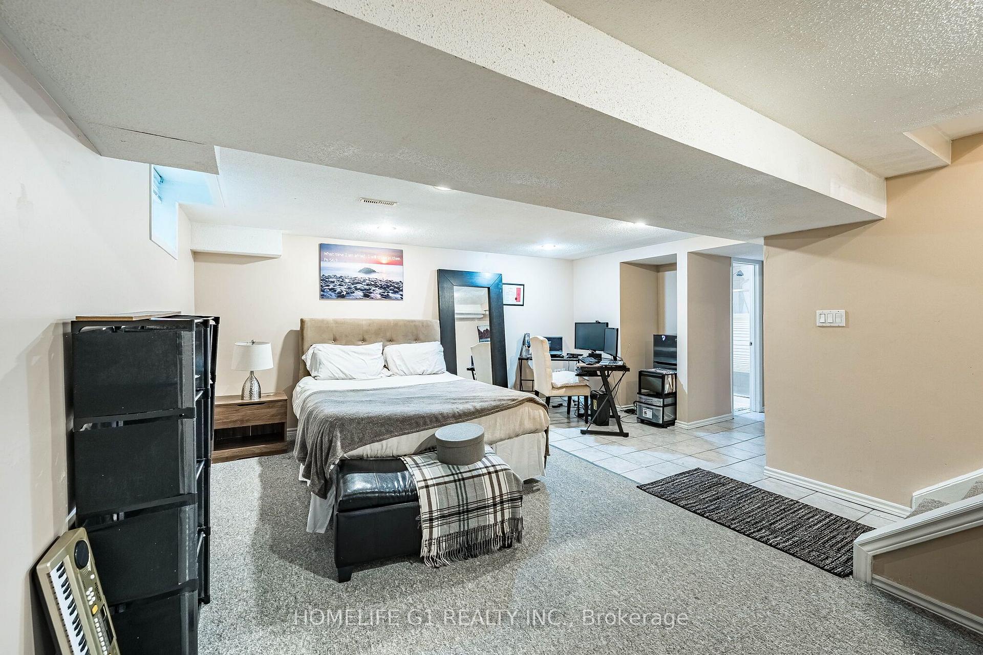 Photo 26 of 48 Thatcher Court, Brampton, Heart Lake West — HOMEH