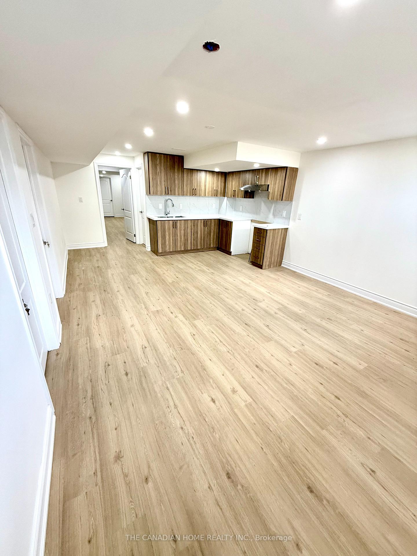 Photo 2 of Unit Bsmnt, 70 Abercrombie Crescent, Brampton, Northwest Brampton — HOMEH