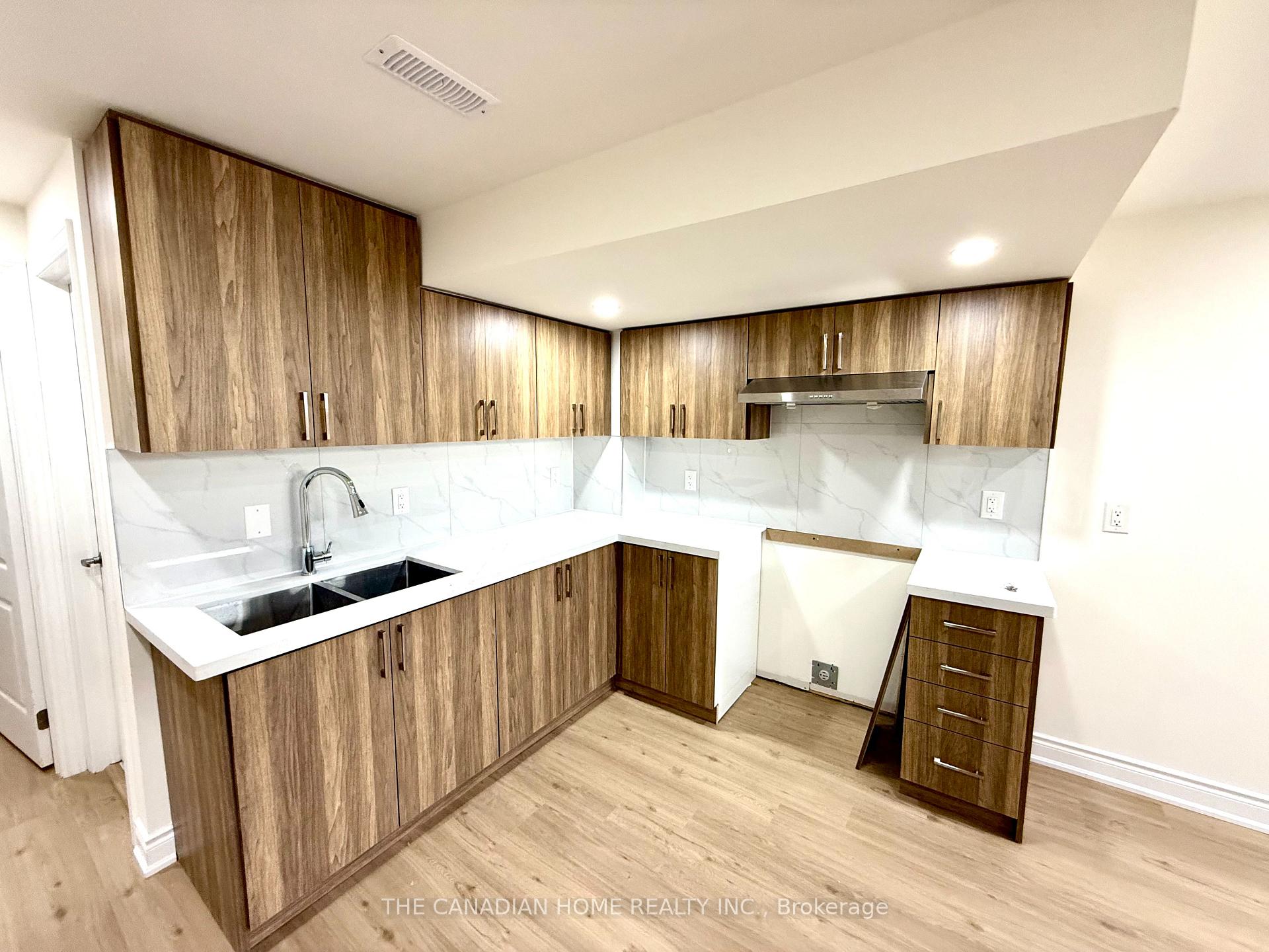 Photo 3 of Unit Bsmnt, 70 Abercrombie Crescent, Brampton, Northwest Brampton — HOMEH