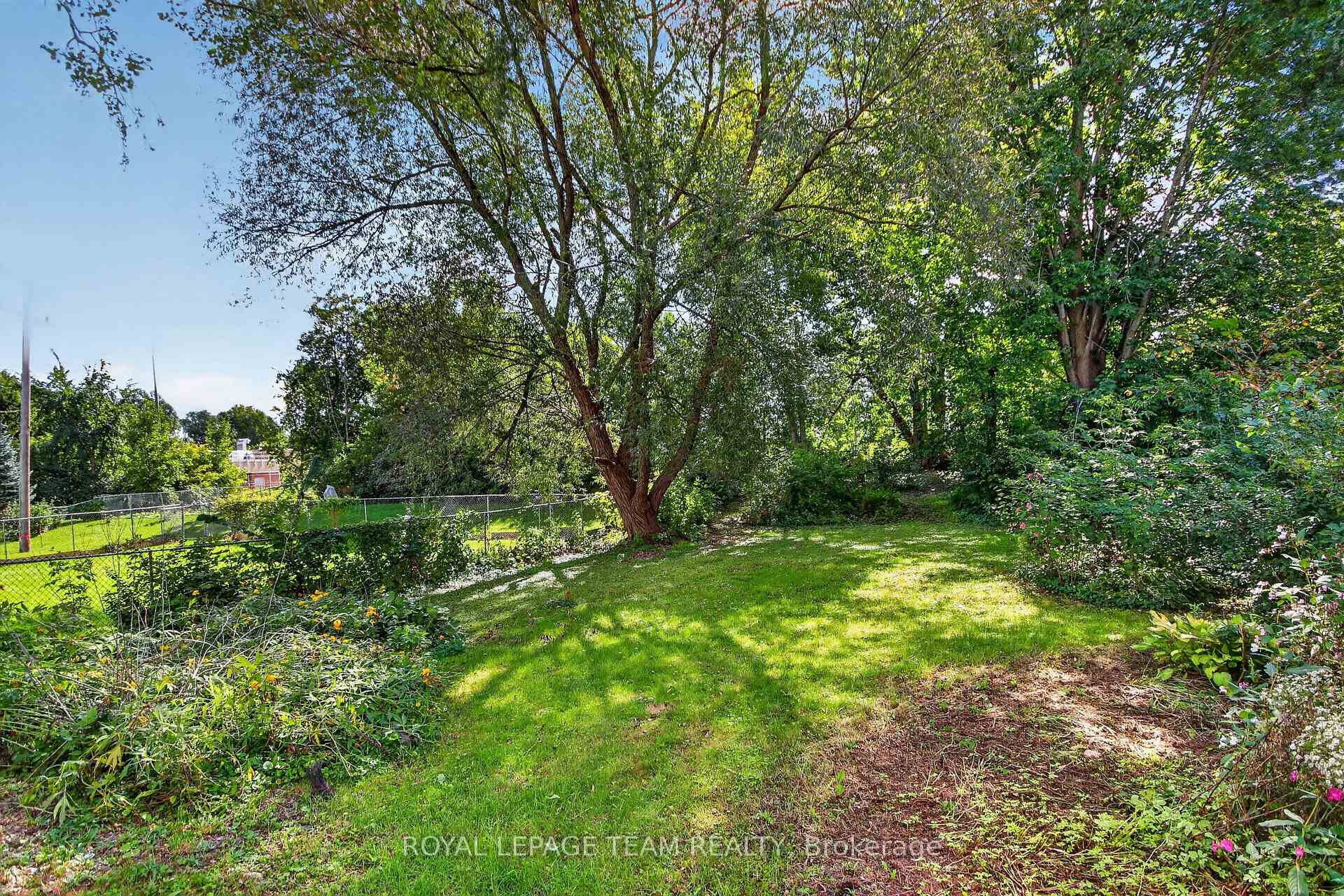 Photo 46 of 136 Glamorgan Drive, Ottawa, Kanata - Glencairn/Hazeldean — HOMEH