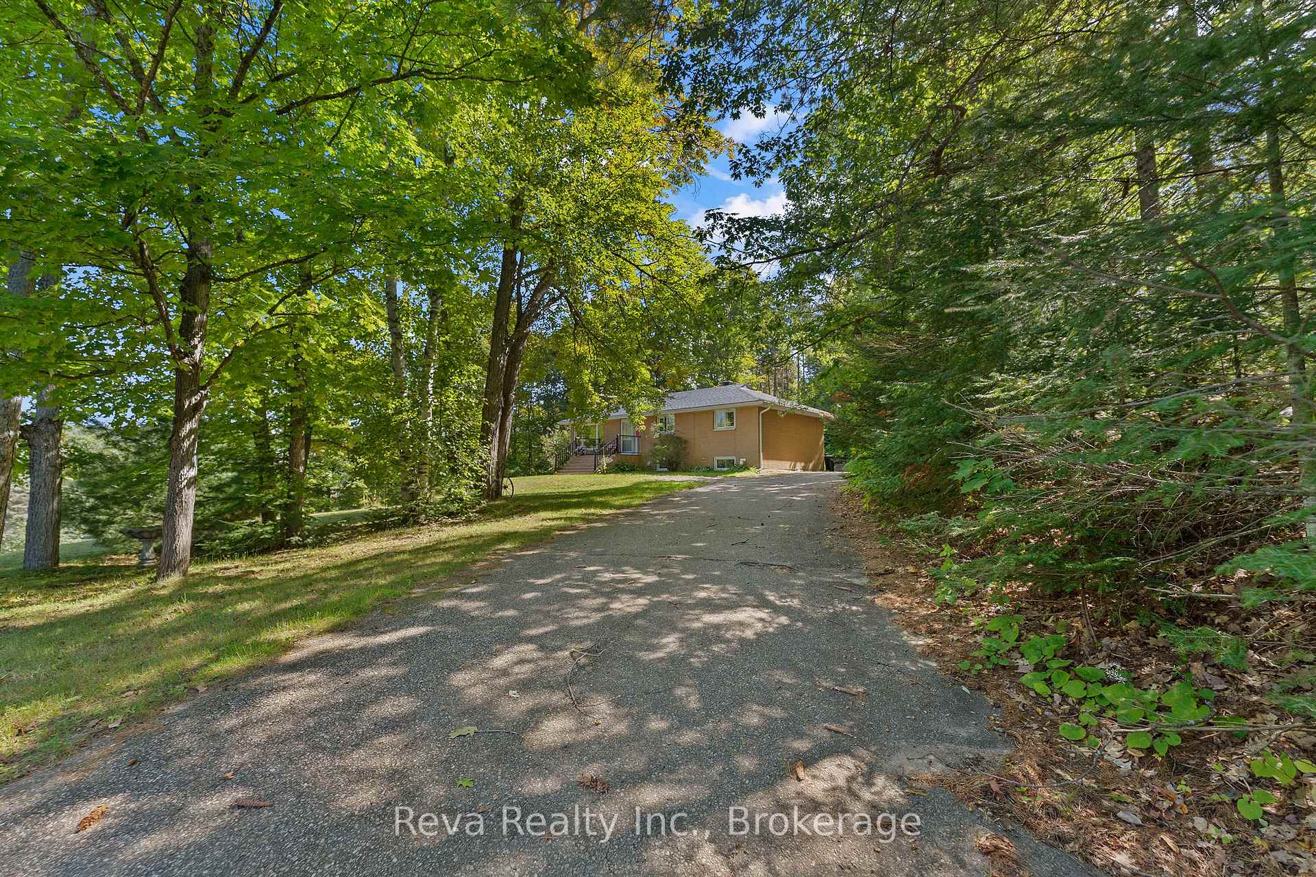 Photo 2 of 7 Forest Hill Road, Bancroft, Bancroft Ward — HOMEH