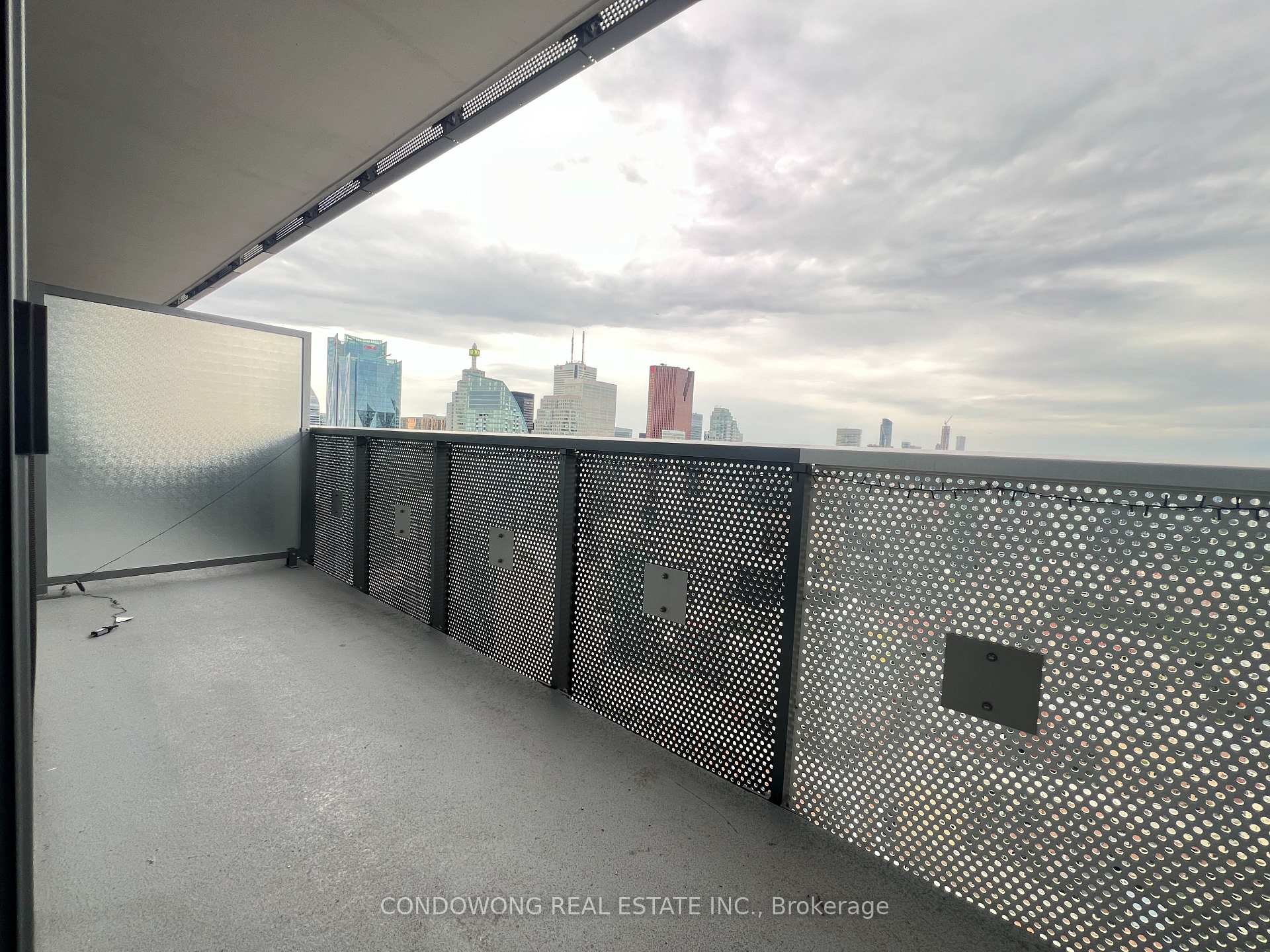 Photo 7 of Unit 5803, 55 Cooper Street, Toronto, Waterfront Communities — HOMEH