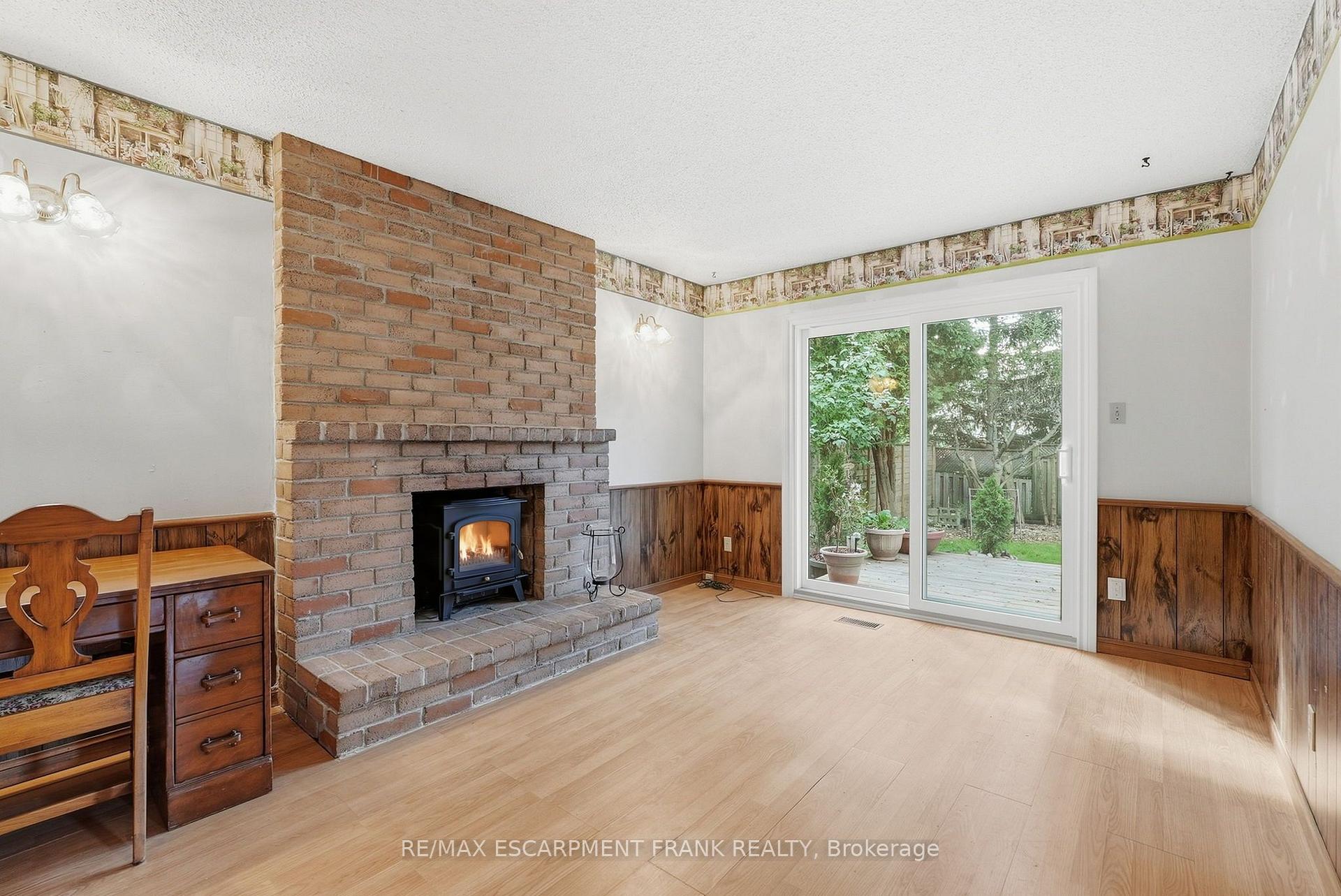 Photo 25 of 471 Knightsbridge Crescent, Hamilton, Ancaster — HOMEH