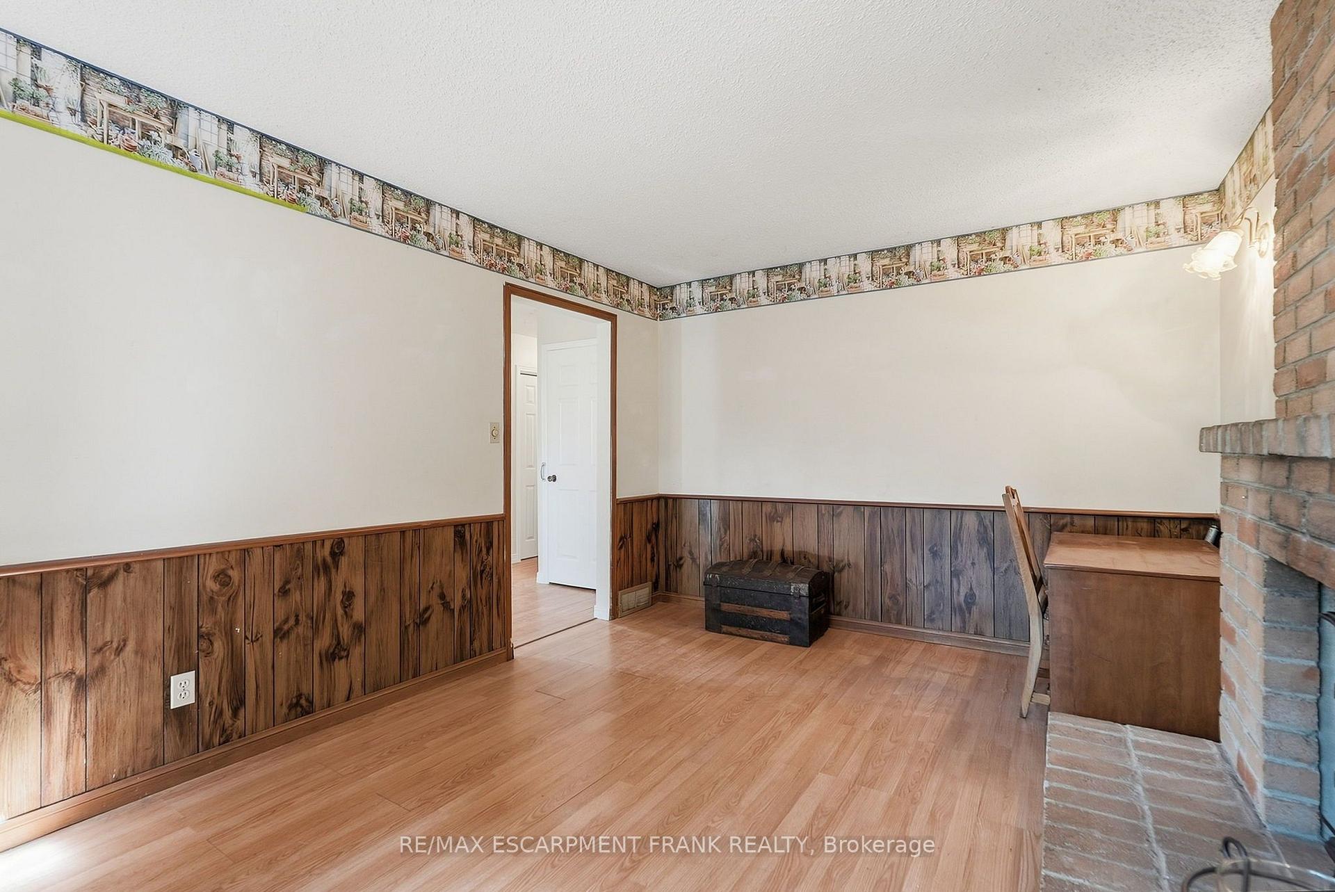 Photo 26 of 471 Knightsbridge Crescent, Hamilton, Ancaster — HOMEH