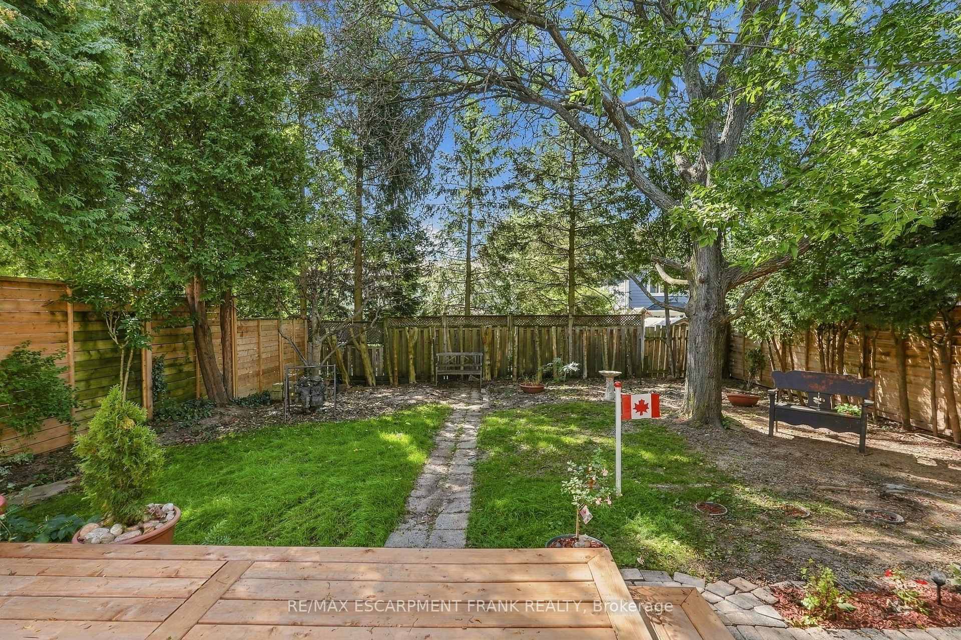 Photo 45 of 471 Knightsbridge Crescent, Hamilton, Ancaster — HOMEH