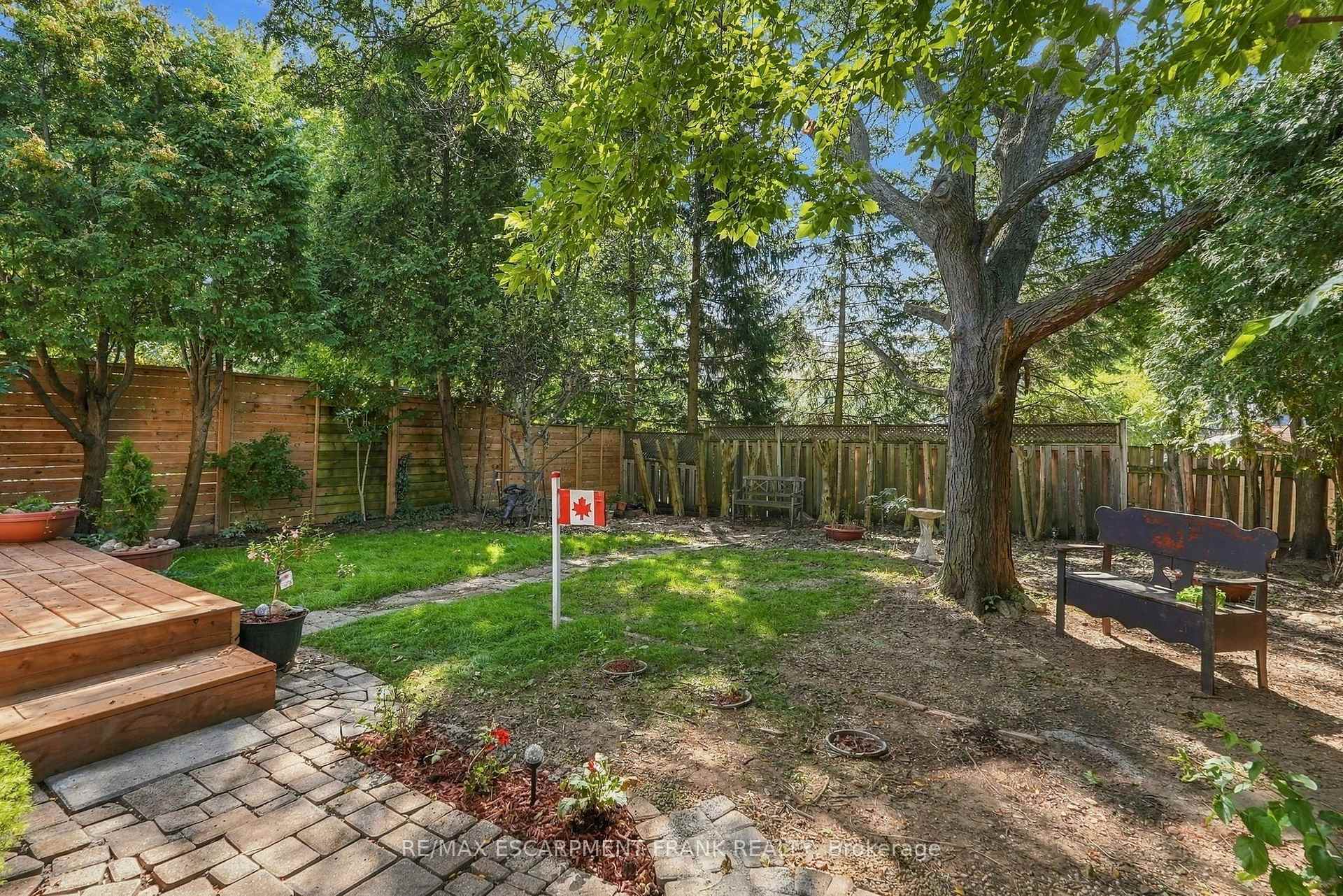 Photo 50 of 471 Knightsbridge Crescent, Hamilton, Ancaster — HOMEH