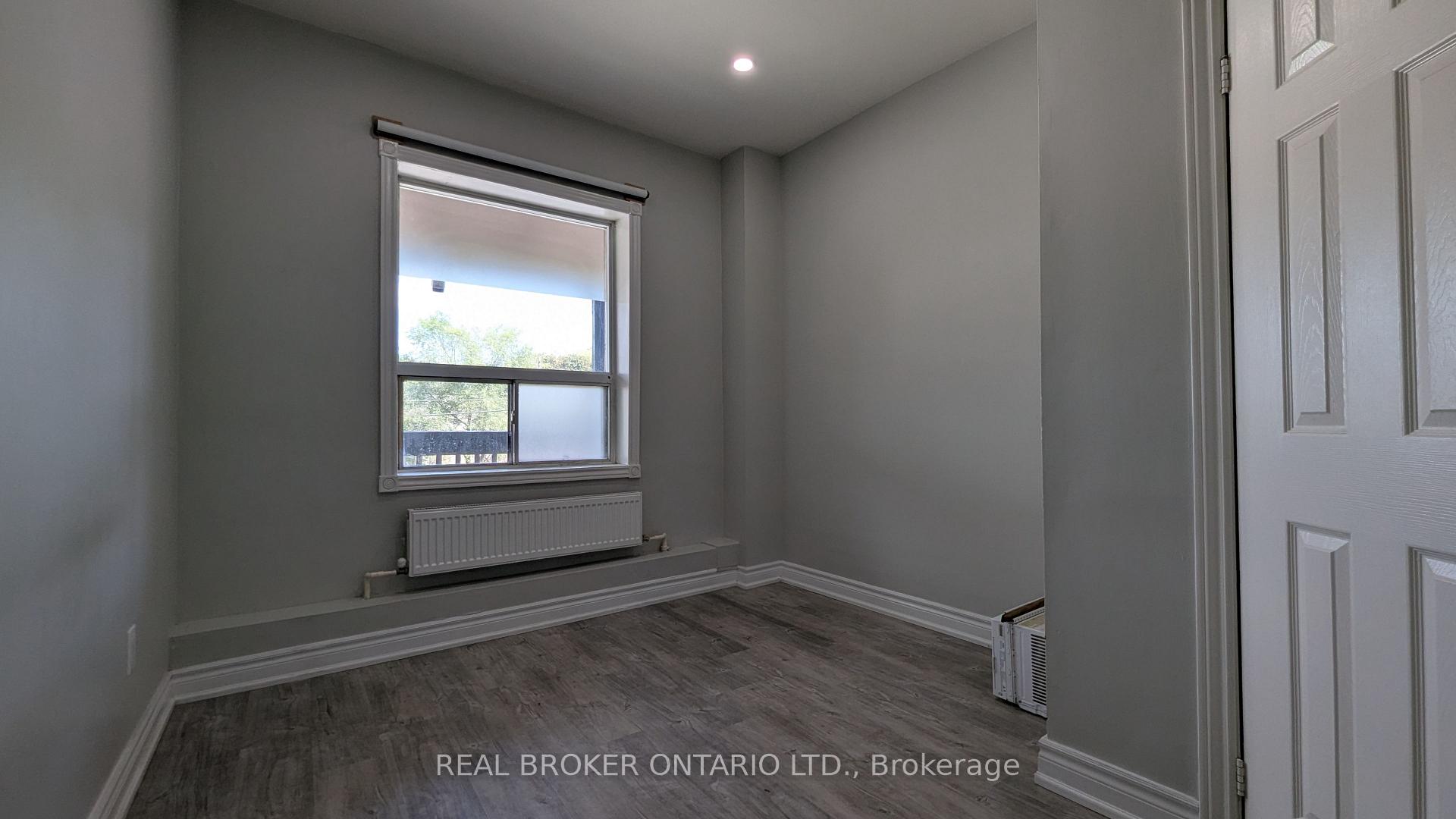 Photo 9 of Unit 3, 157 Main Street, Toronto, East End-Danforth — HOMEH