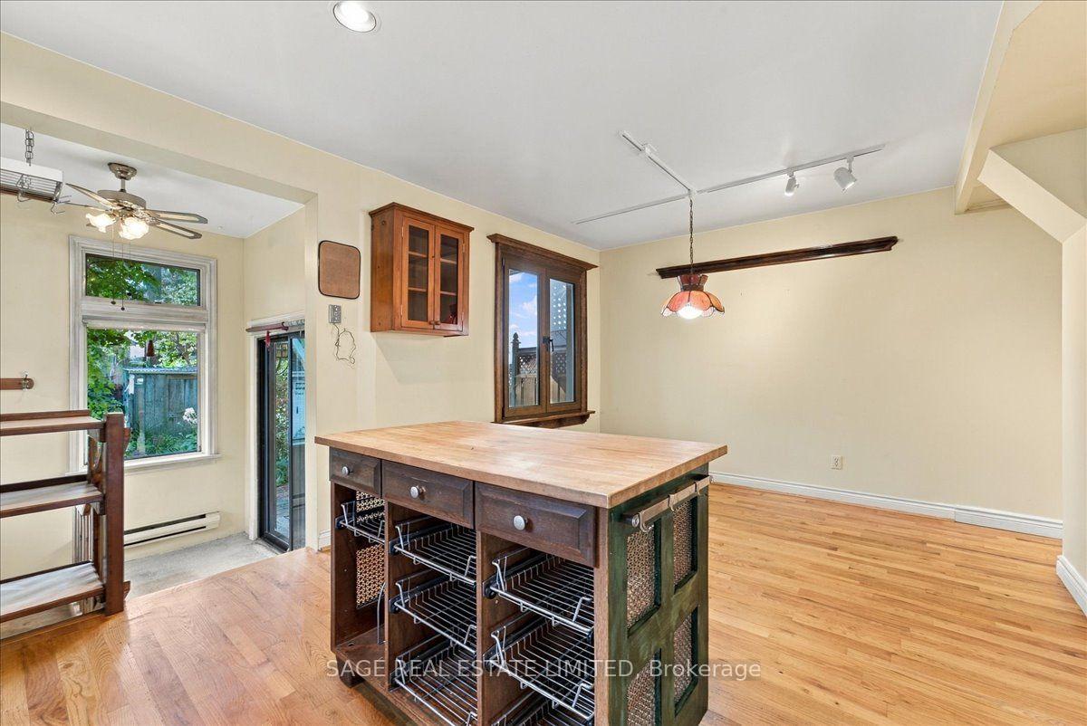 Photo 14 of 43 Orley Avenue, Toronto, Woodbine-Lumsden — HOMEH
