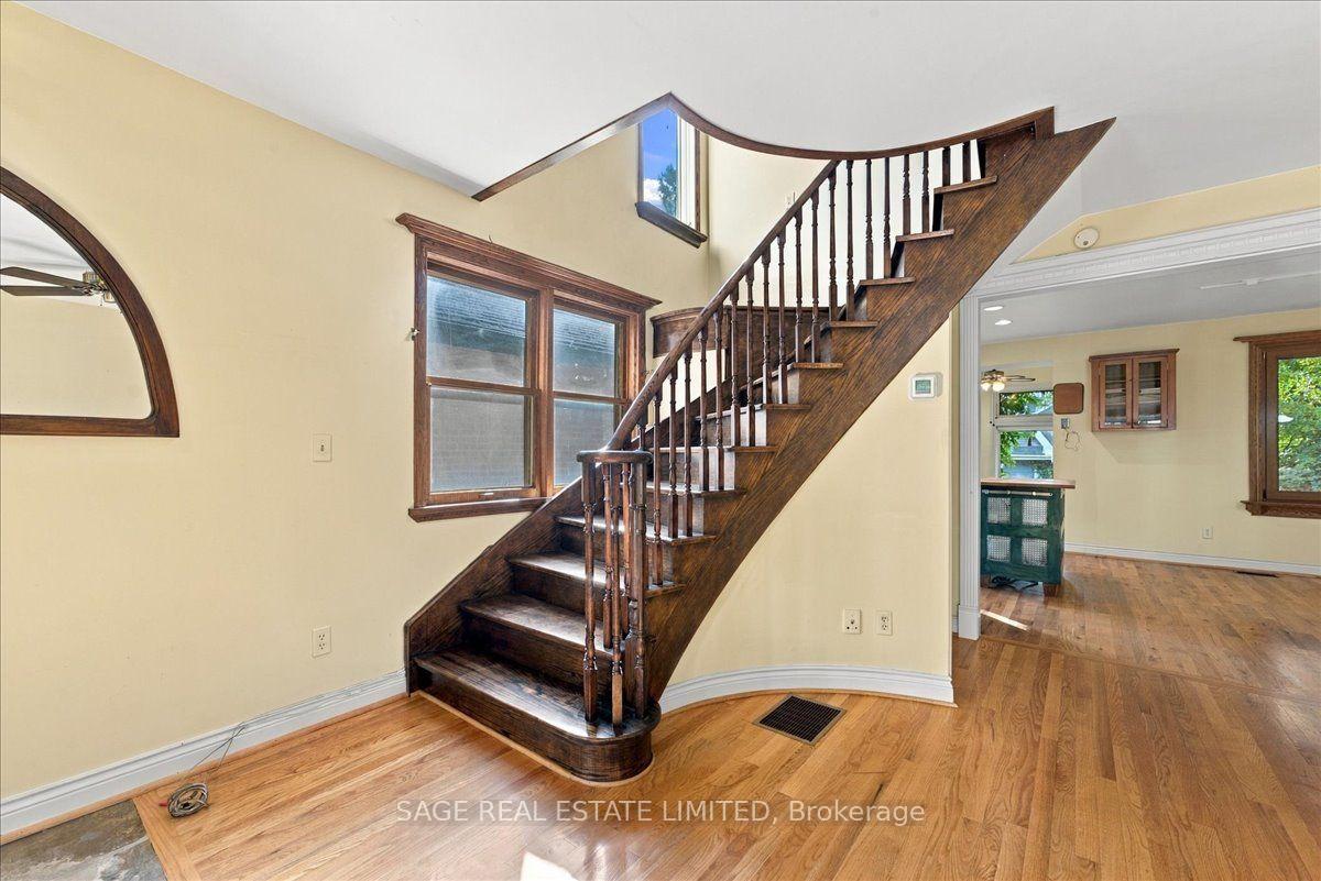 Photo 17 of 43 Orley Avenue, Toronto, Woodbine-Lumsden — HOMEH