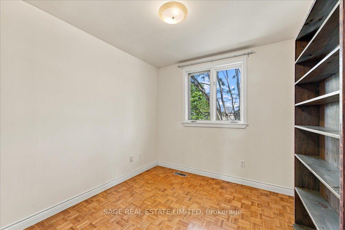 Photo 21 of 43 Orley Avenue, Toronto, Woodbine-Lumsden — HOMEH