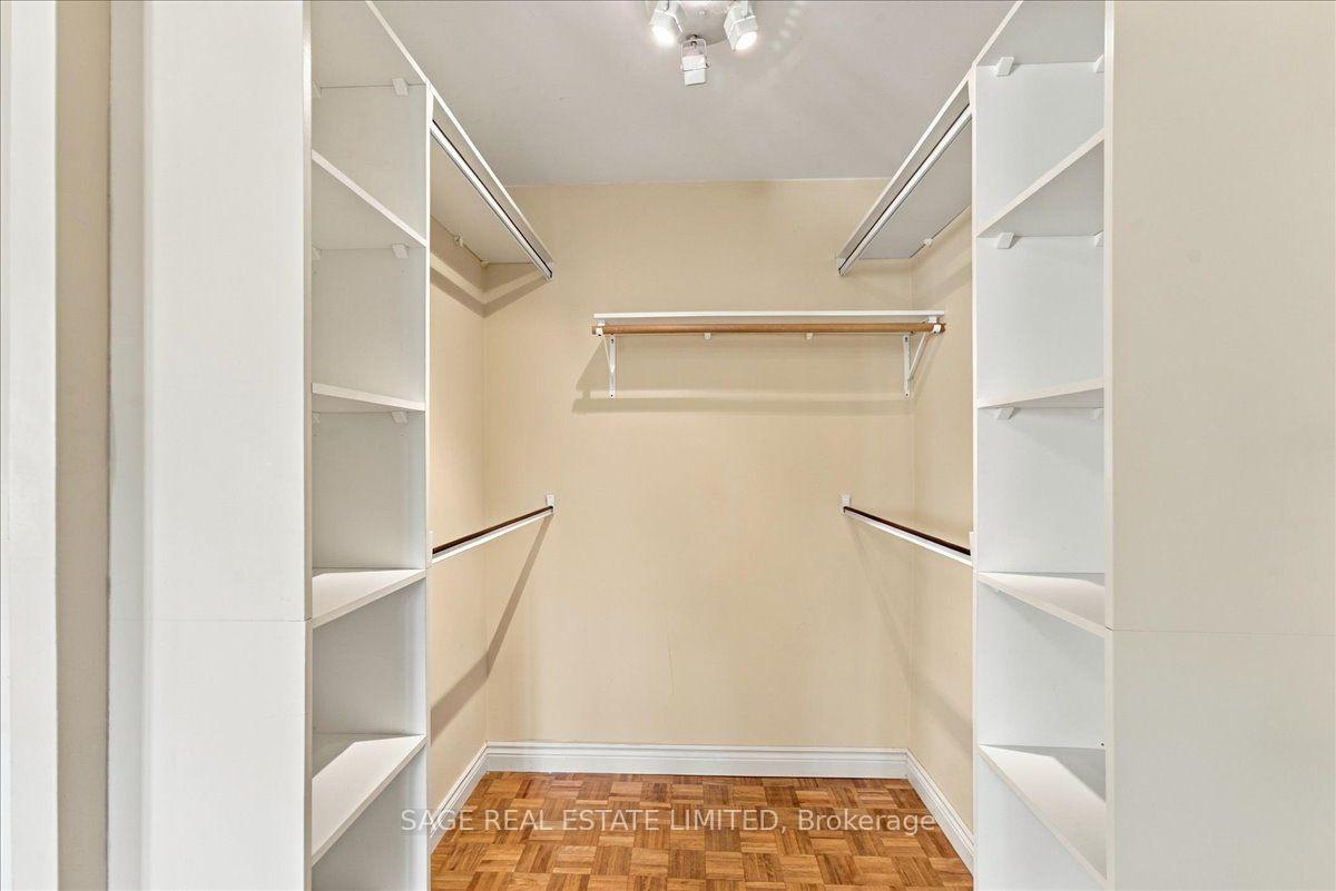 Photo 31 of 43 Orley Avenue, Toronto, Woodbine-Lumsden — HOMEH
