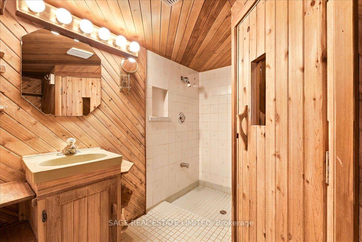 Photo 34 of 43 Orley Avenue, Toronto, Woodbine-Lumsden — HOMEH